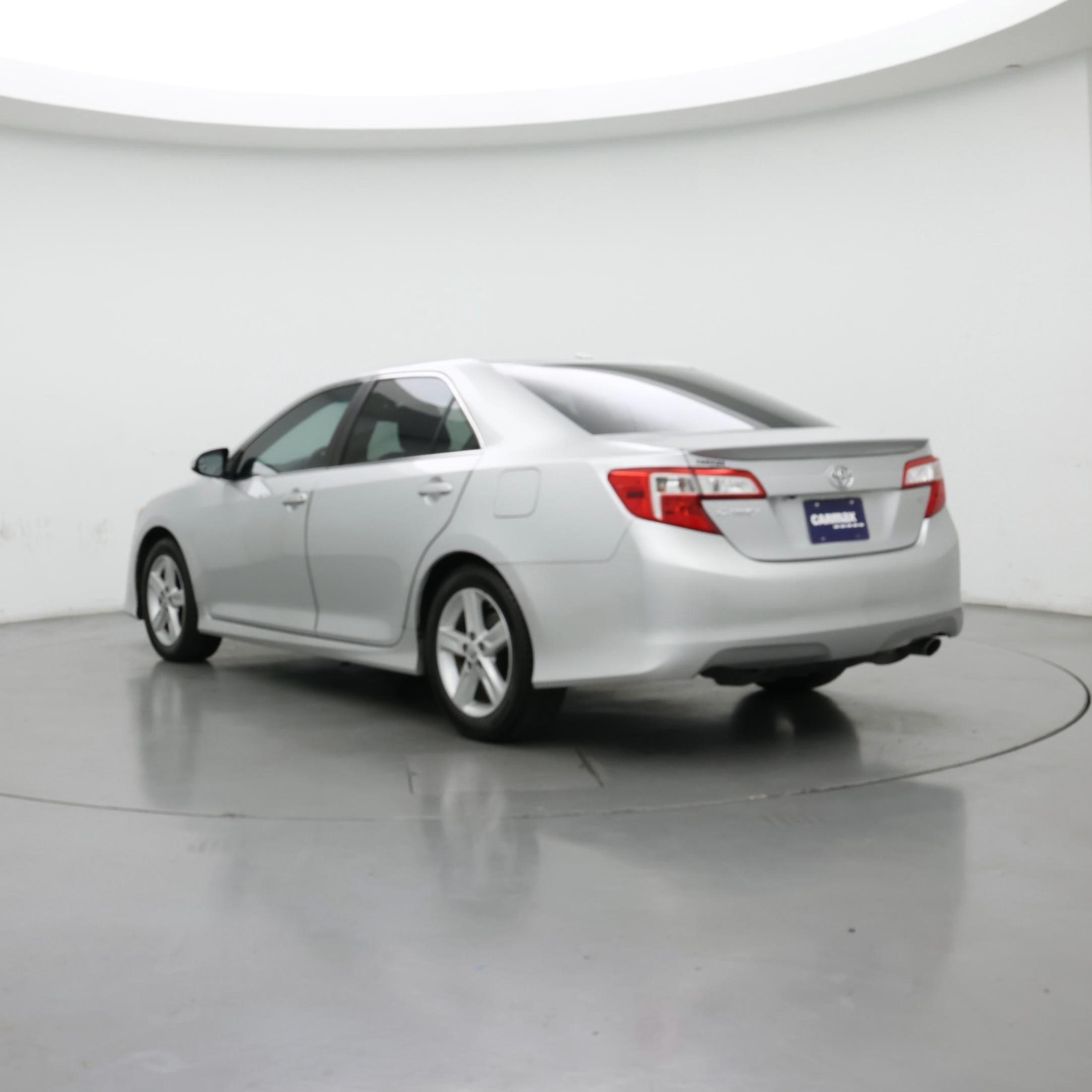 Thumbnail: 2014 Toyota Camry - 2