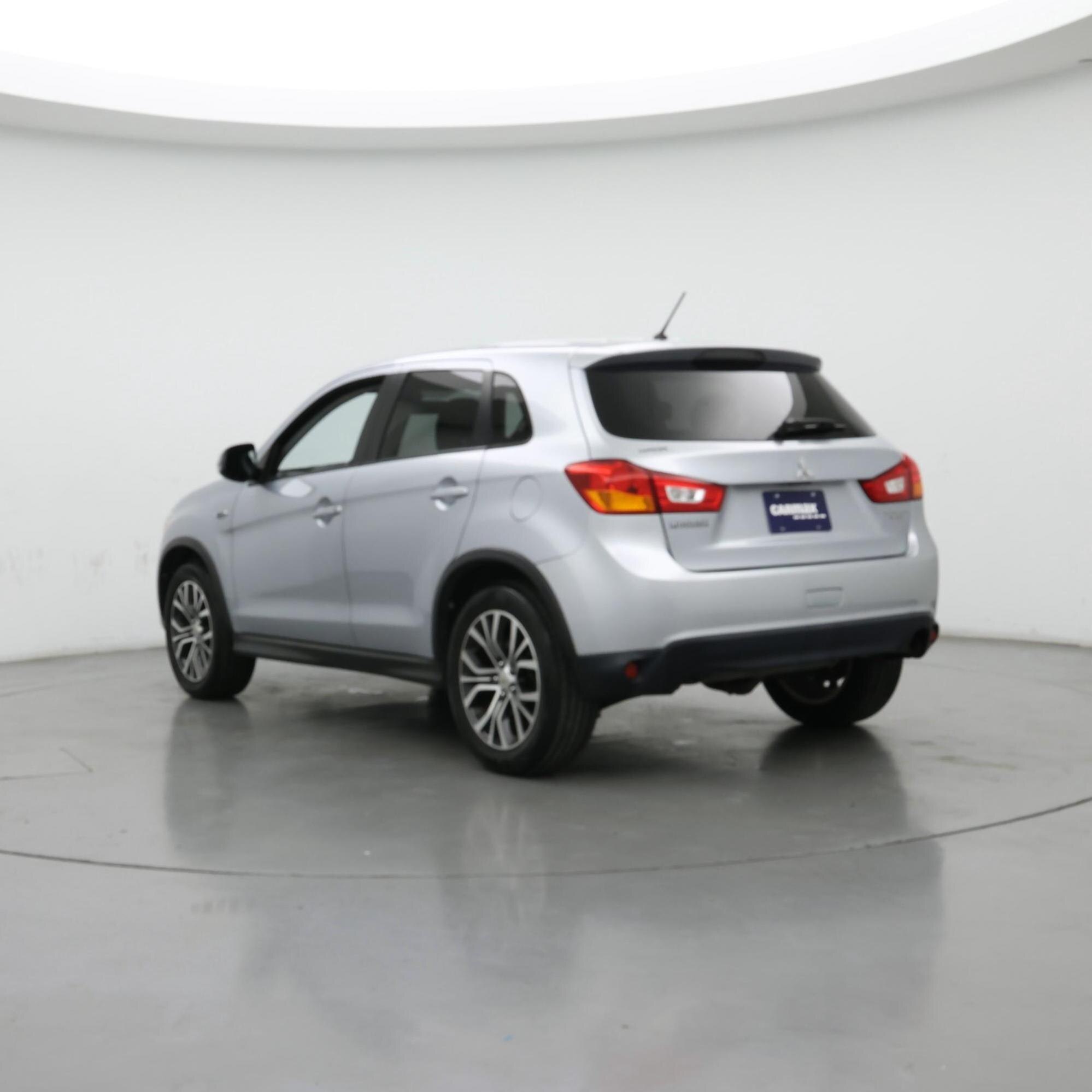 Thumbnail: 2016 Mitsubishi Outlander Sport - 2