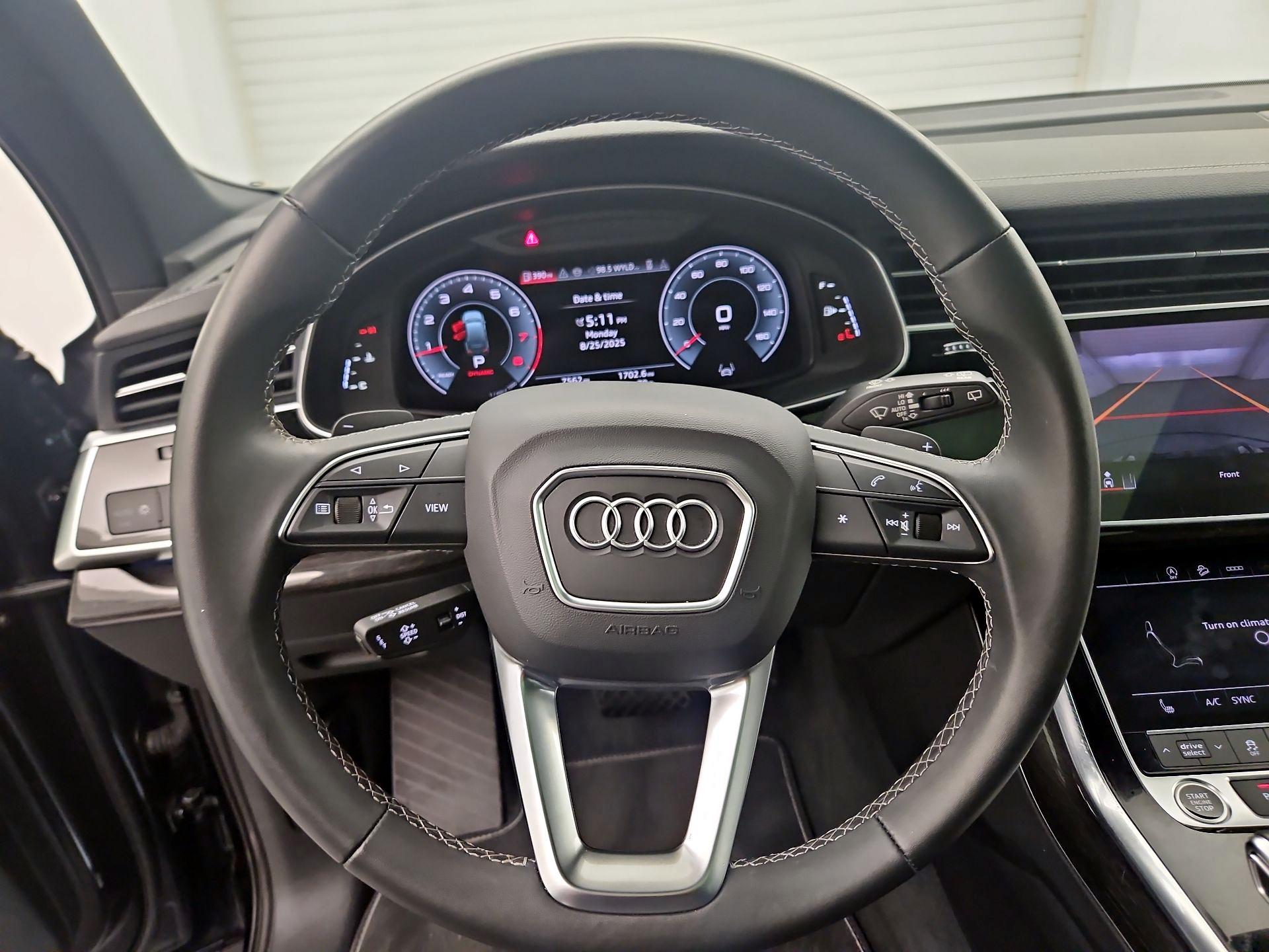Thumbnail: 2025 Audi Q7 - 10