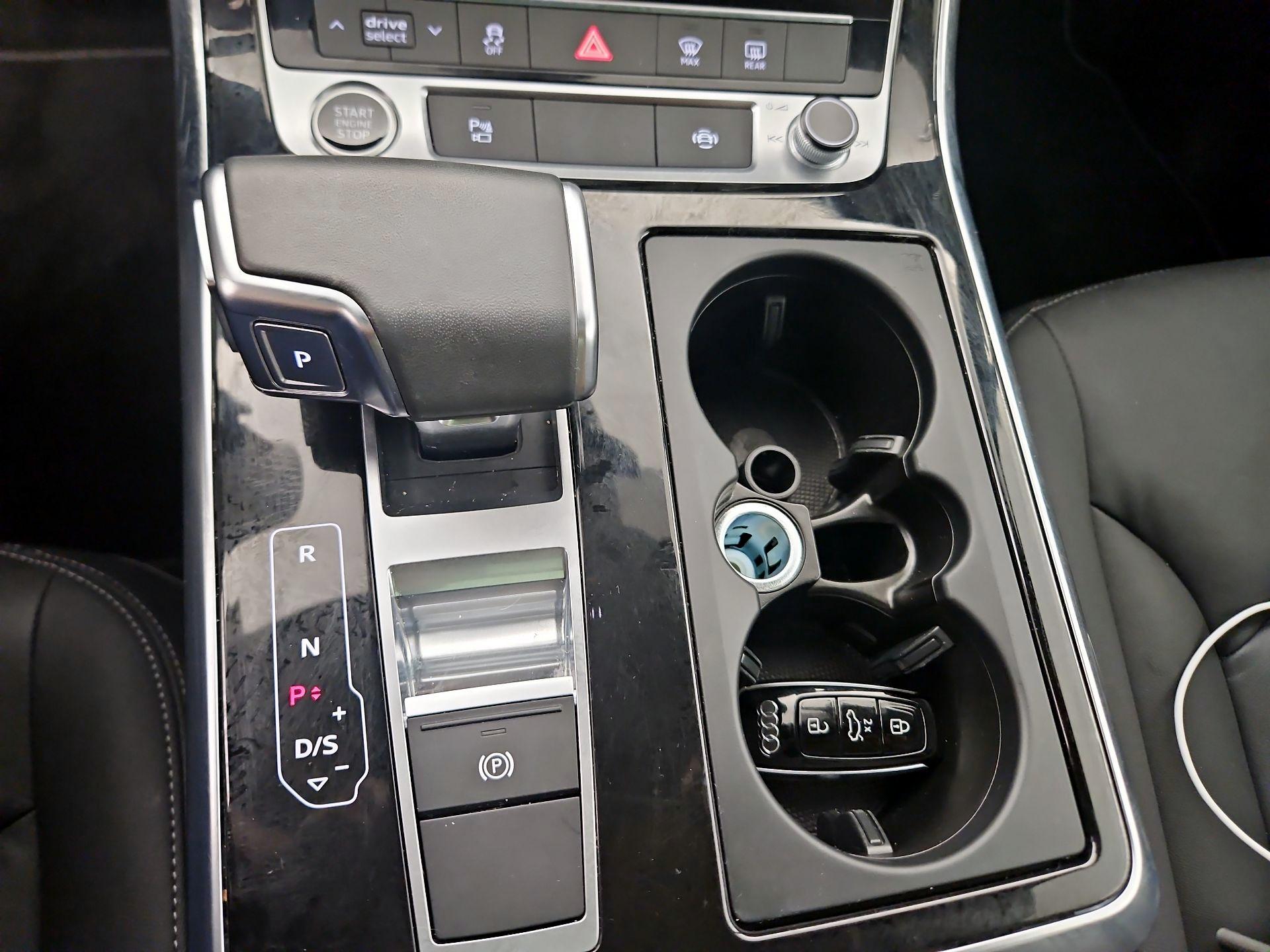 Thumbnail: 2025 Audi Q7 - 17