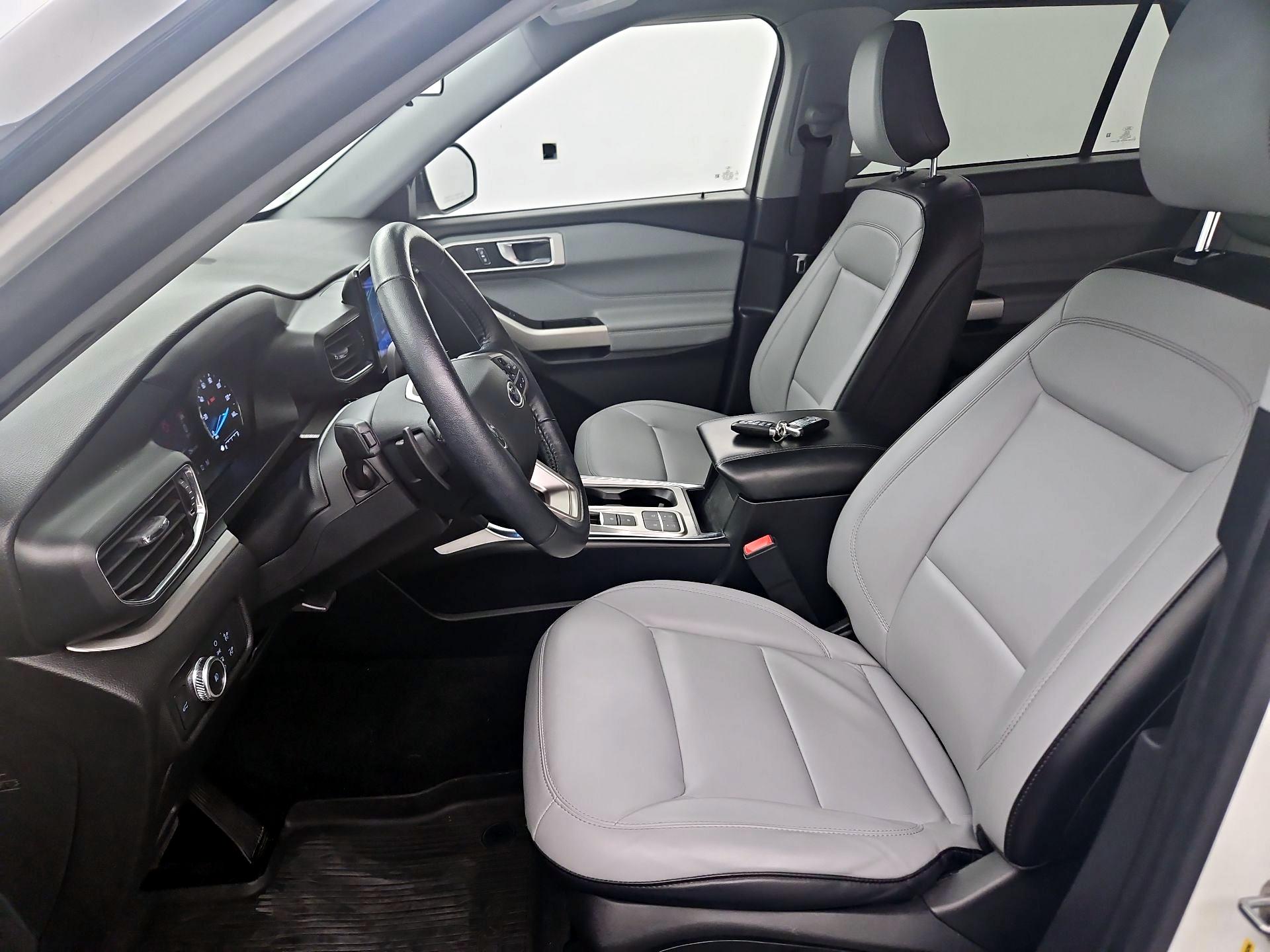 Thumbnail: 2021 Ford Explorer - 11