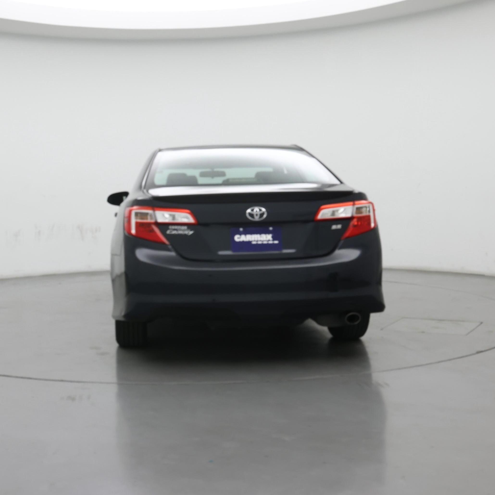 Thumbnail: 2014 Toyota Camry - 6