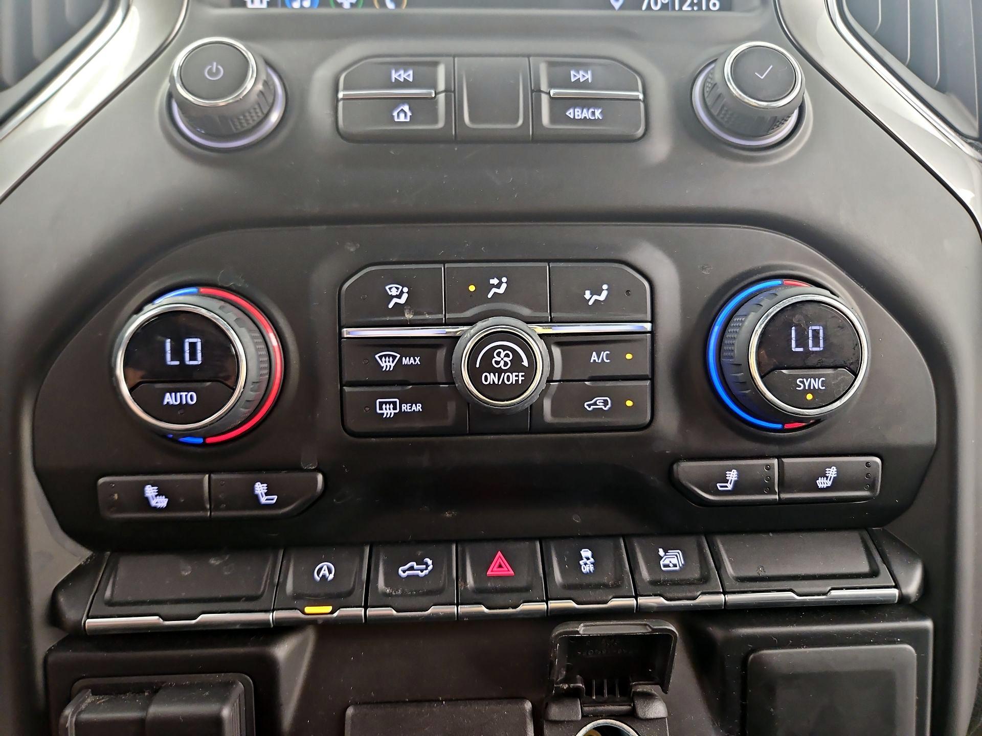 Thumbnail: 2021 Chevrolet Silverado 1500 - 16