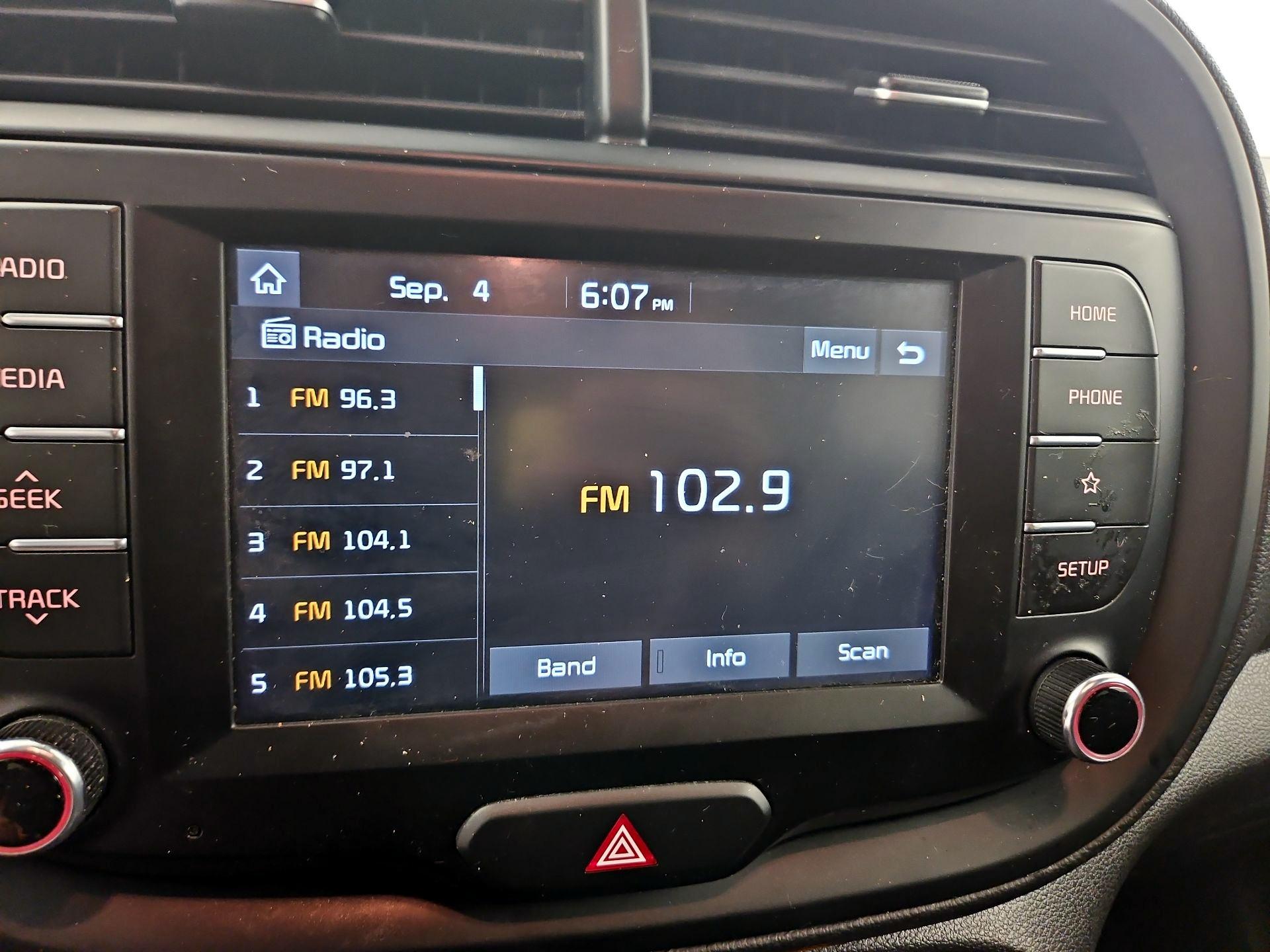 Thumbnail: 2020 Kia Soul - 15