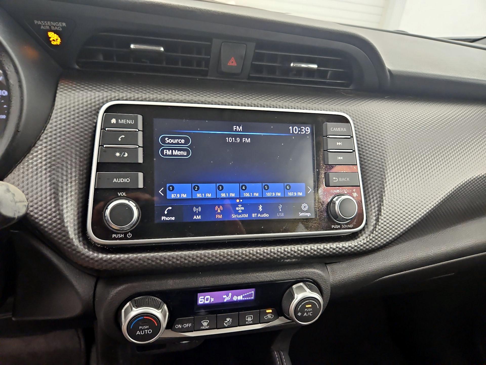 Thumbnail: 2020 Nissan Kicks - 14