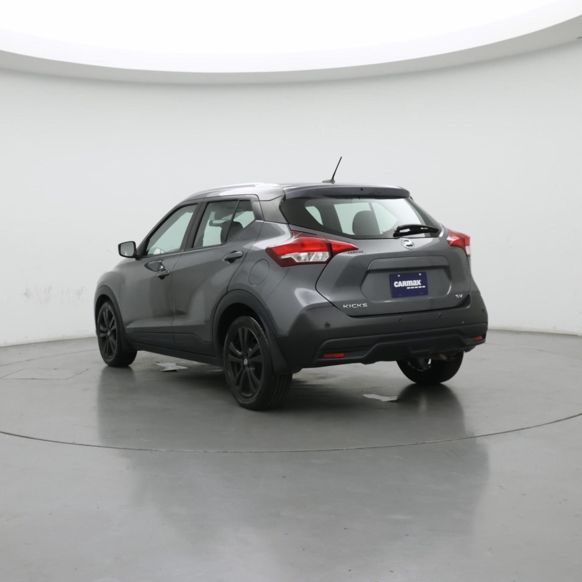 Thumbnail: 2020 Nissan Kicks - 2