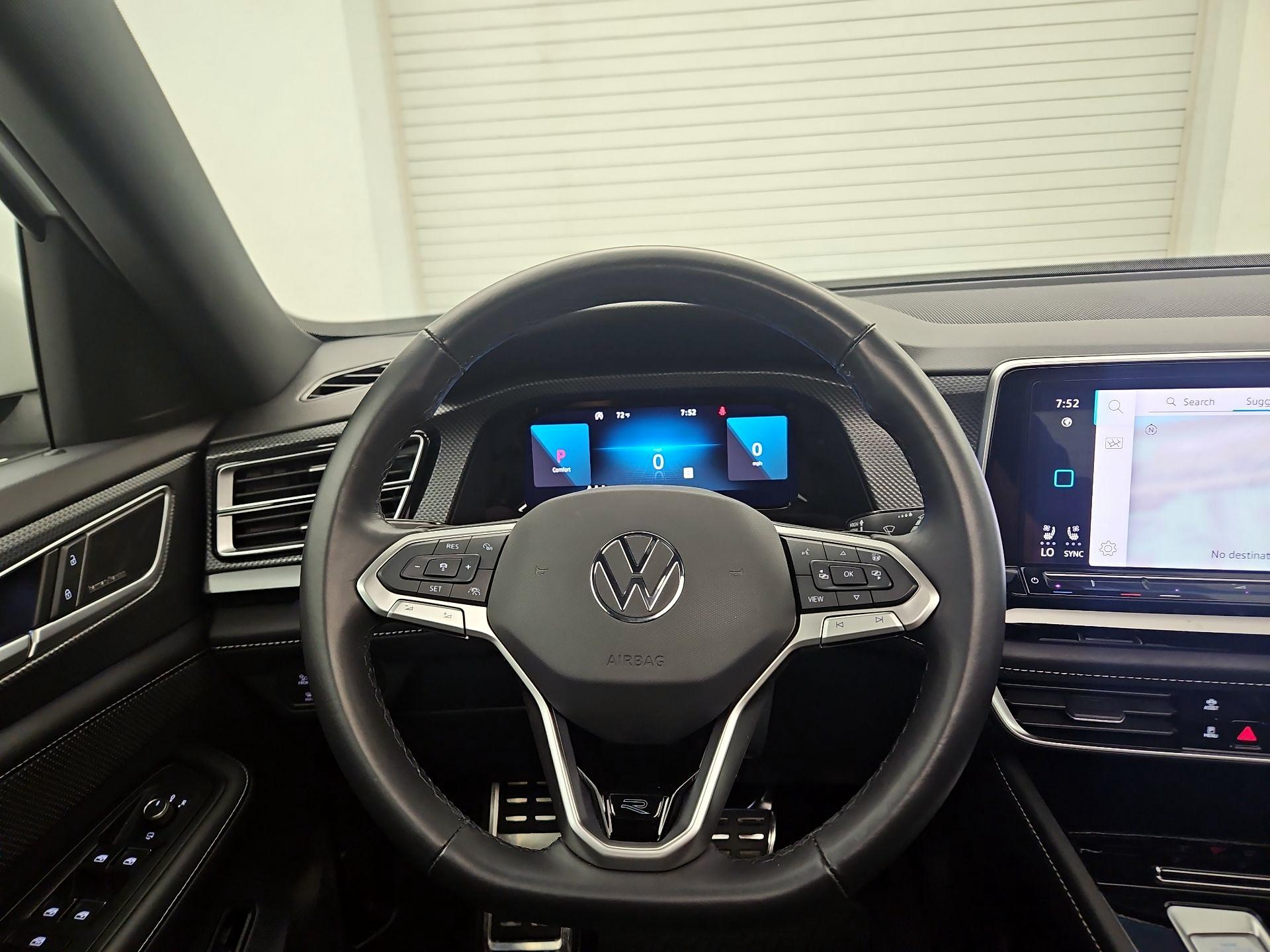 Thumbnail: 2024 Volkswagen Atlas - 10