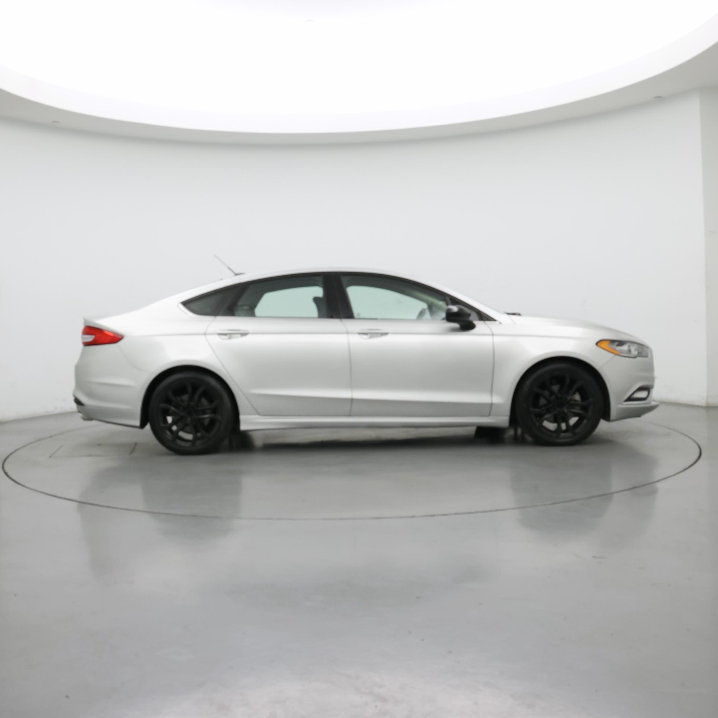 Thumbnail: 2017 Ford Fusion - 7