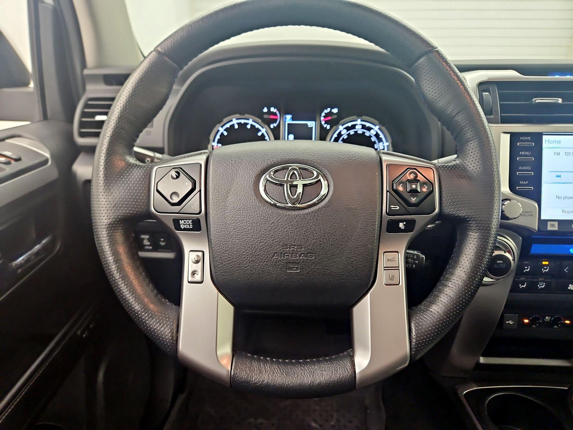 Thumbnail: 2023 Toyota 4Runner - 10