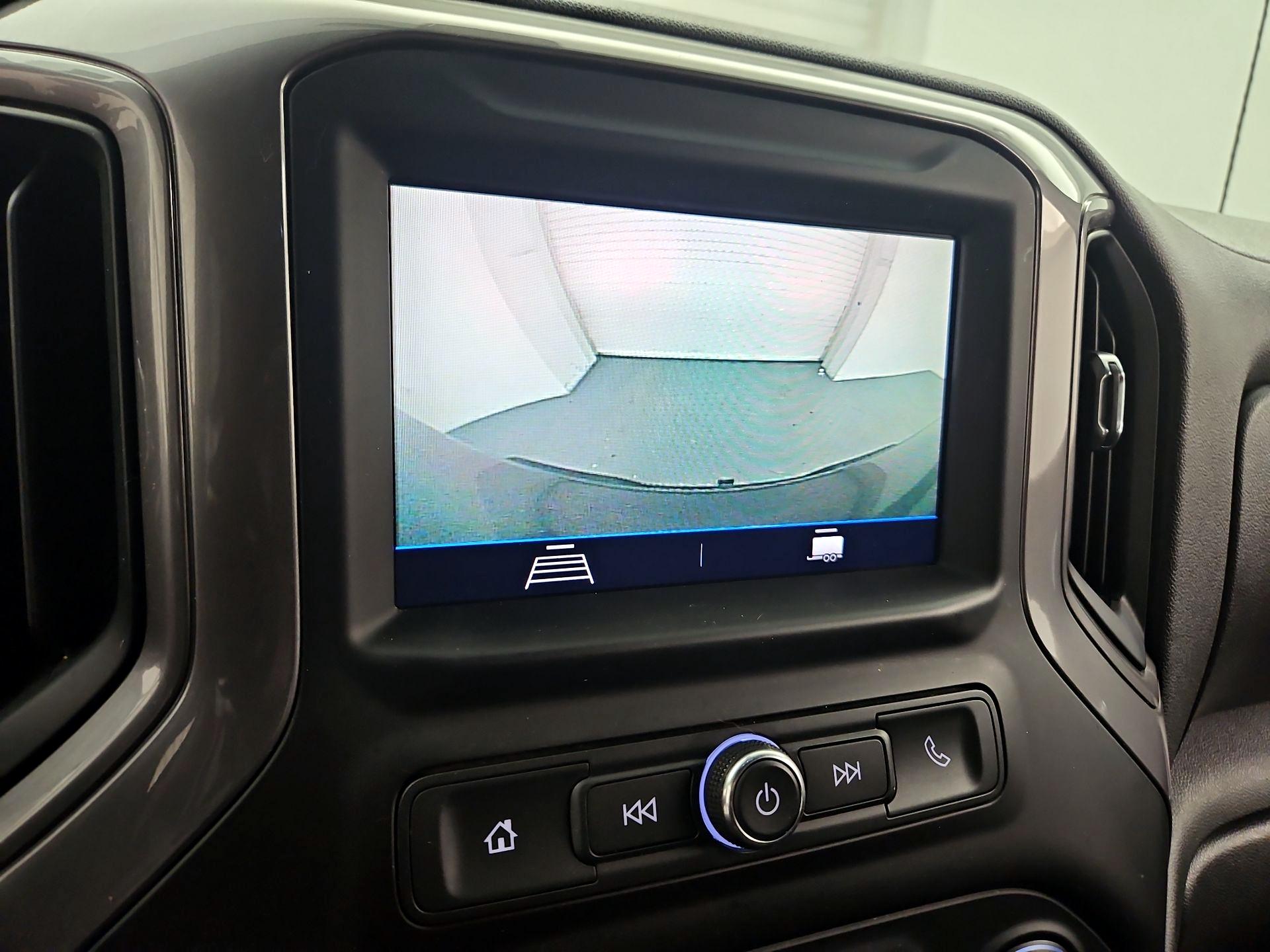 Thumbnail: 2020 Chevrolet Silverado 1500 - 14