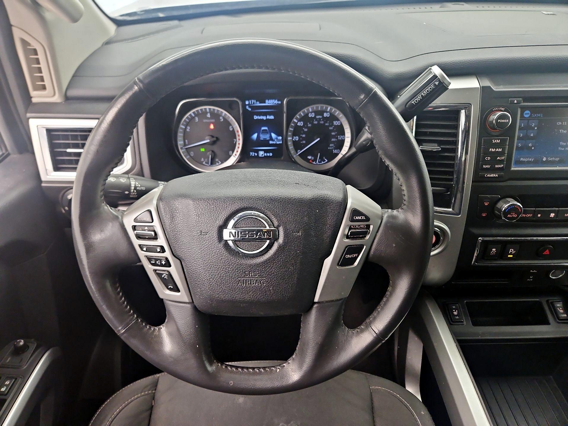 Thumbnail: 2017 Nissan Titan - 10