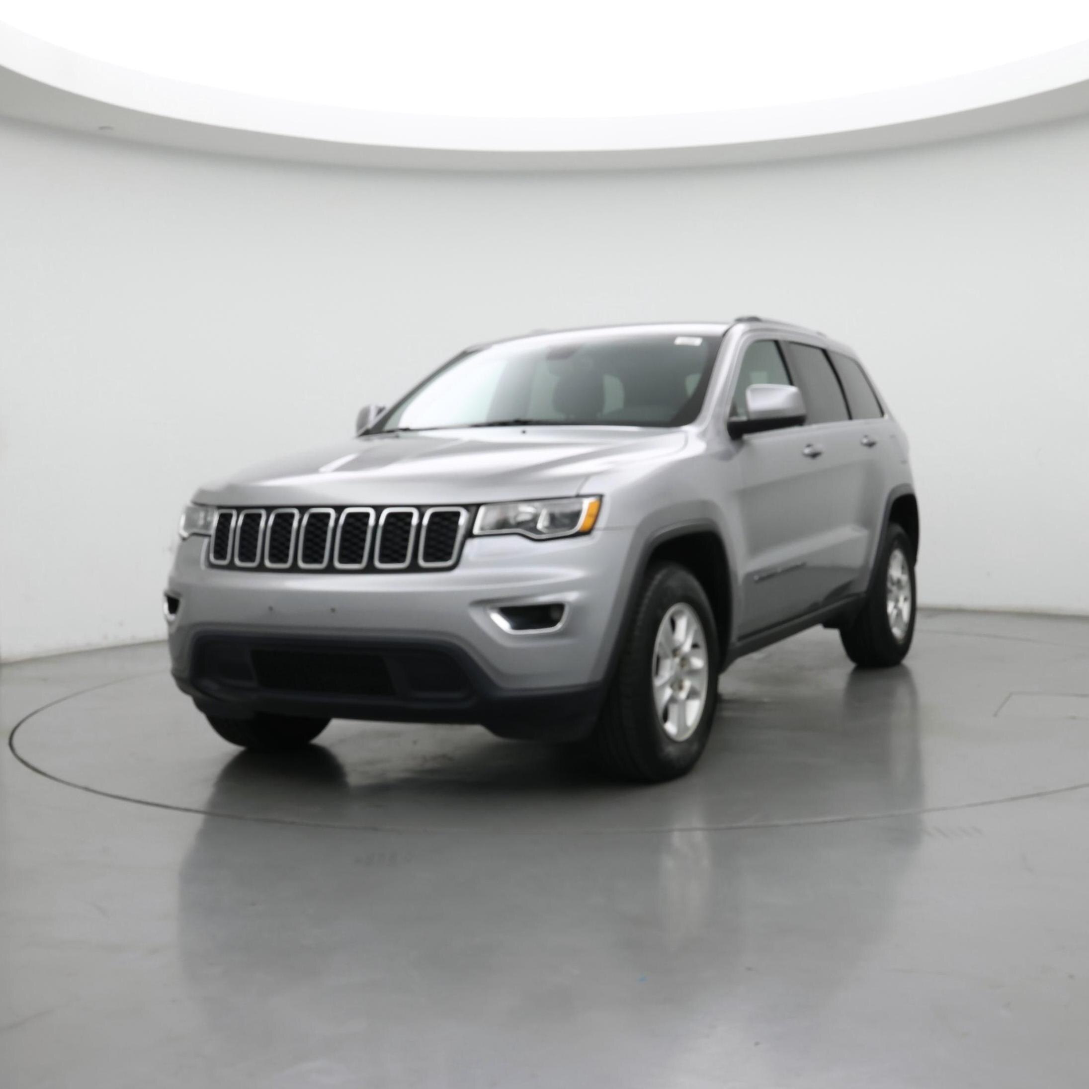 Thumbnail: 2017 Jeep Grand Cherokee - 4