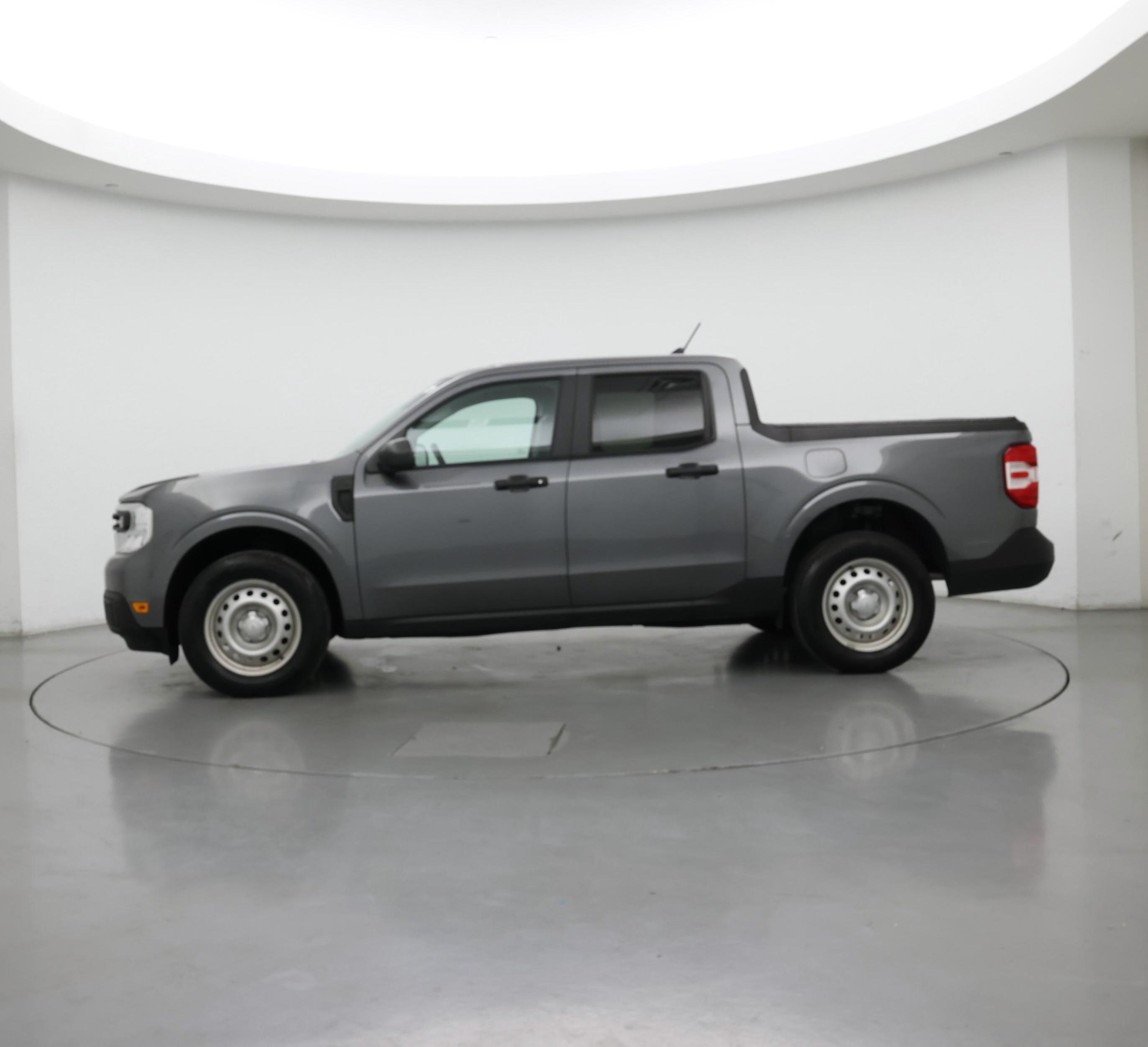 Thumbnail: 2022 Ford Maverick - 3