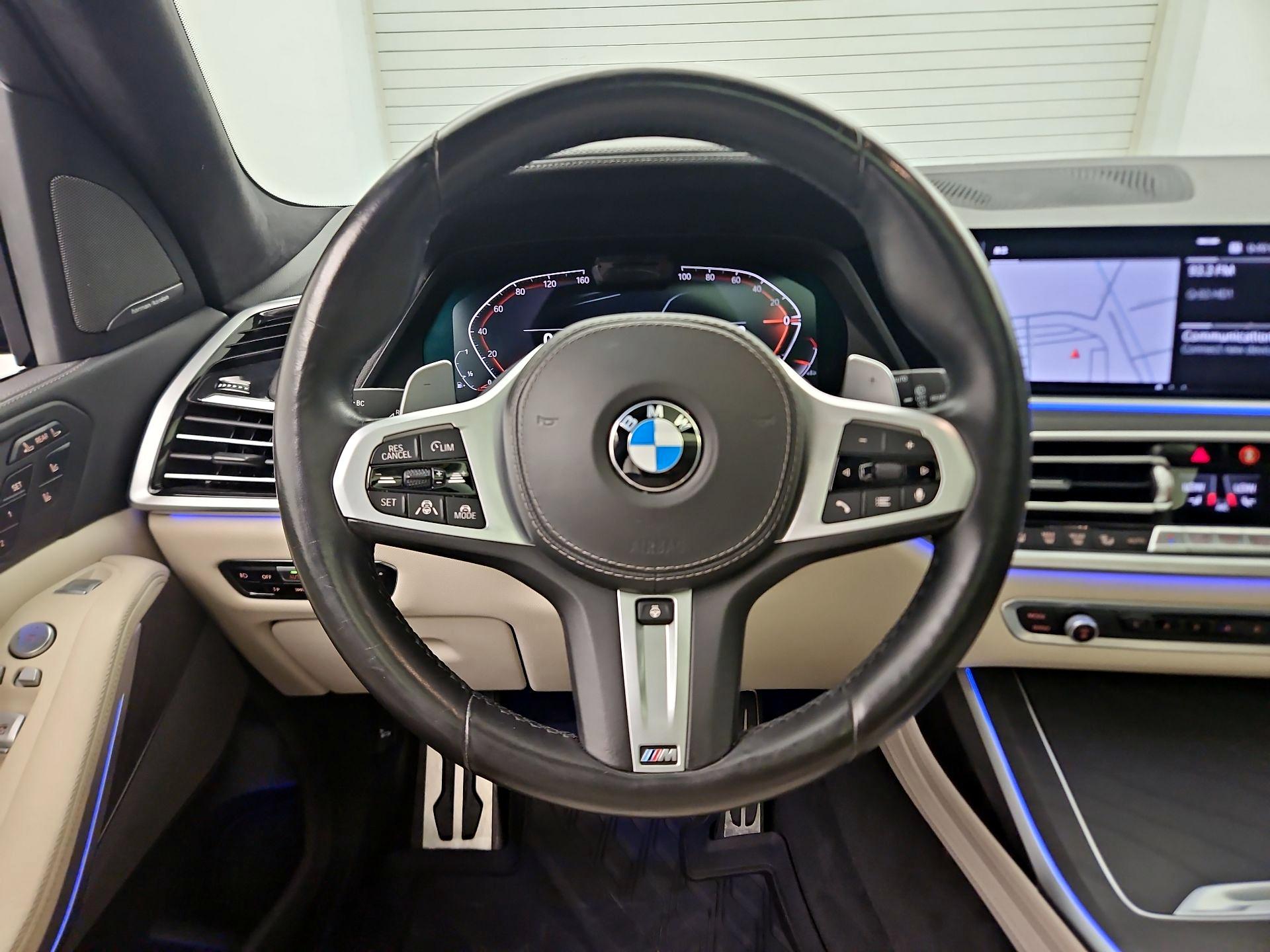 Thumbnail: 2021 BMW X7 - 10