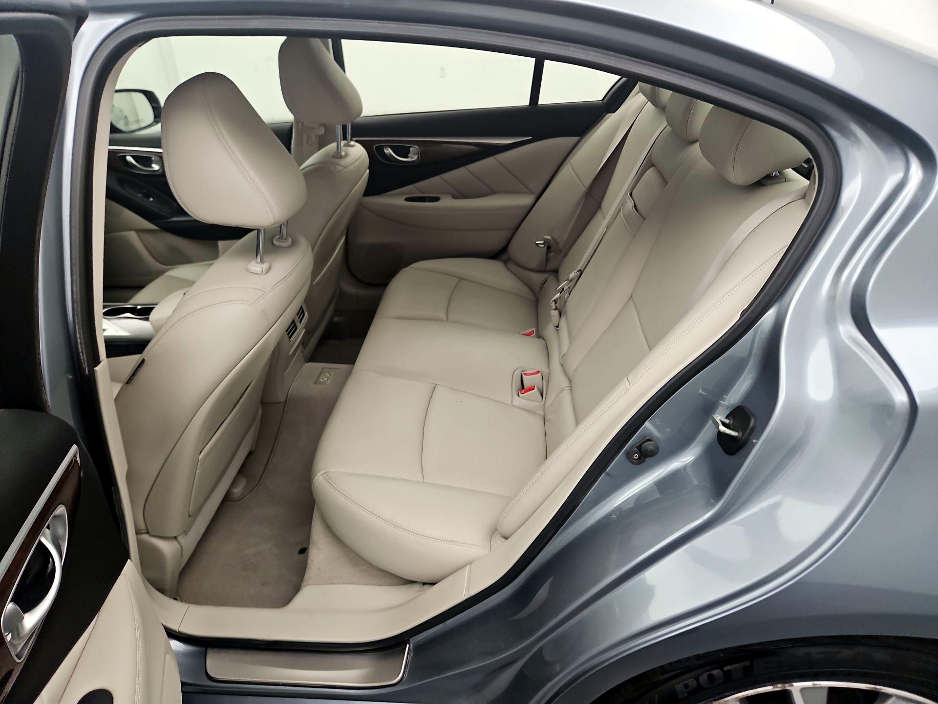 Thumbnail: 2014 INFINITI Q50 - 20