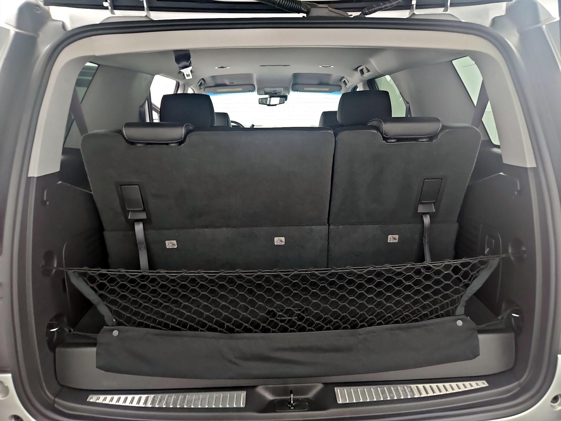 Thumbnail: 2016 Chevrolet Tahoe - 20