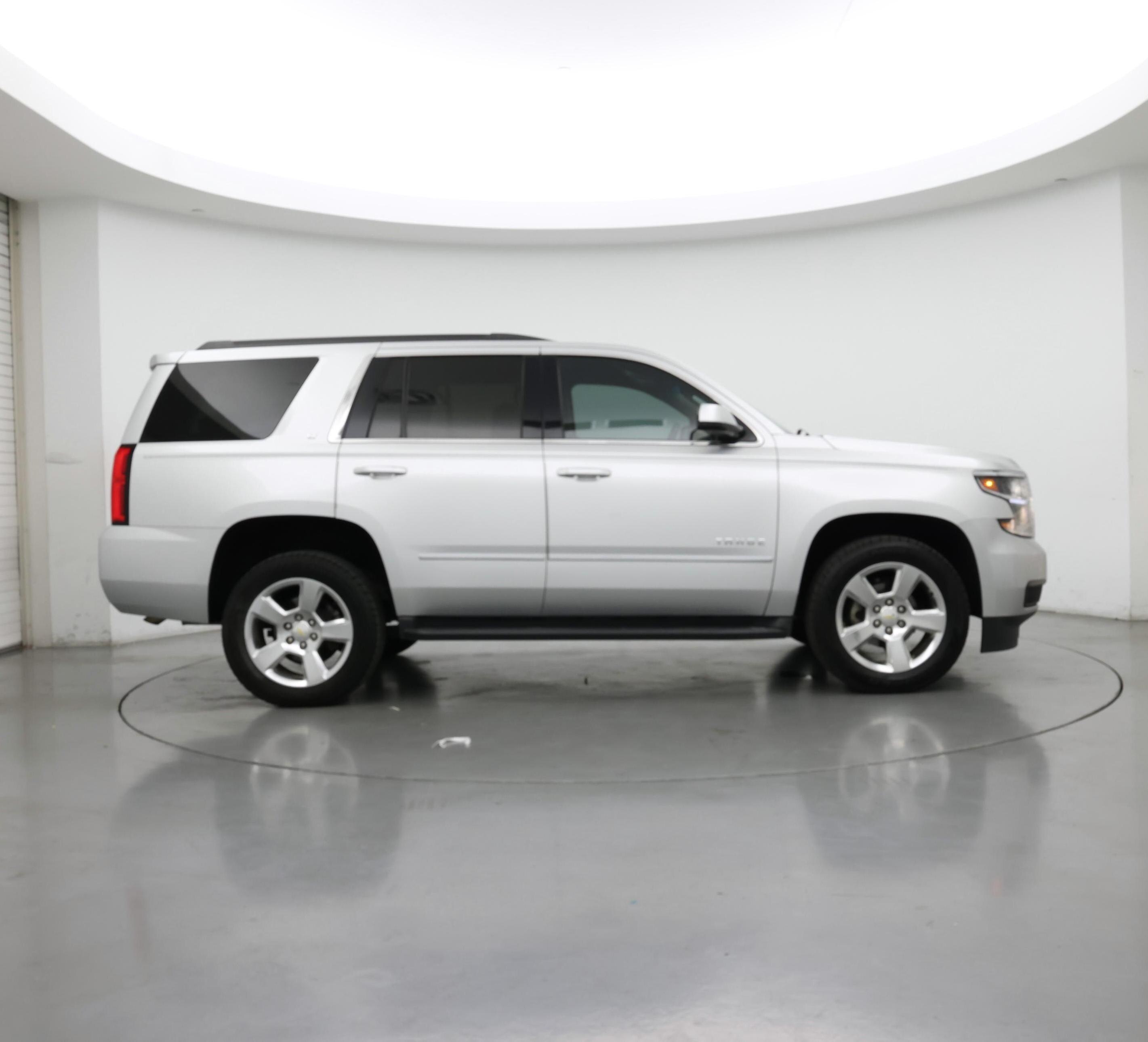 Thumbnail: 2016 Chevrolet Tahoe - 7