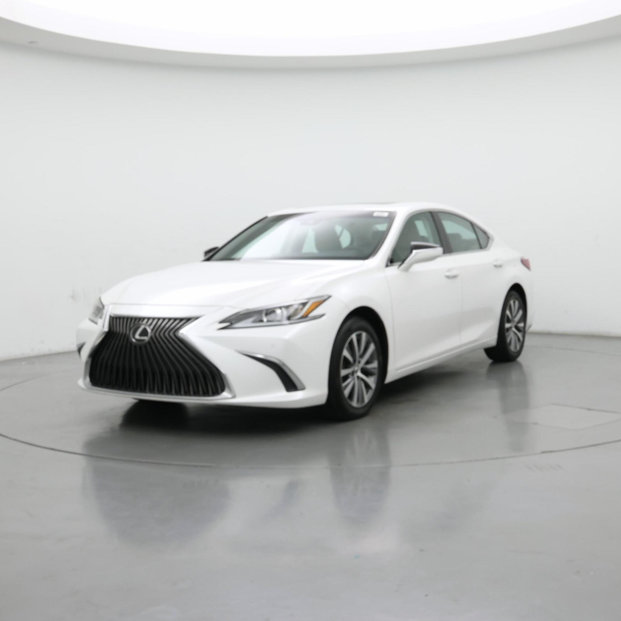 Thumbnail: 2021 Lexus ES - 4