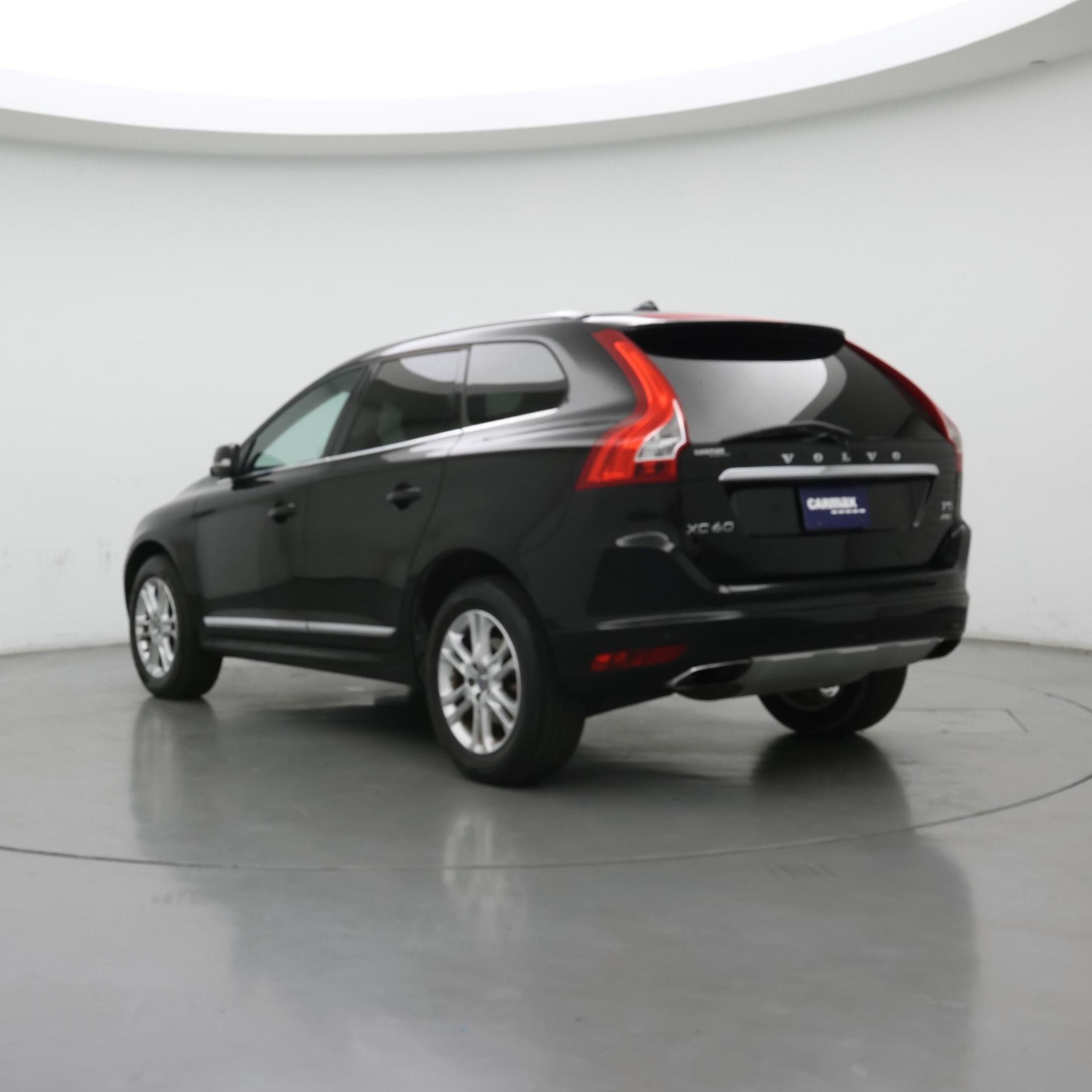 Thumbnail: 2016 Volvo XC60 - 2