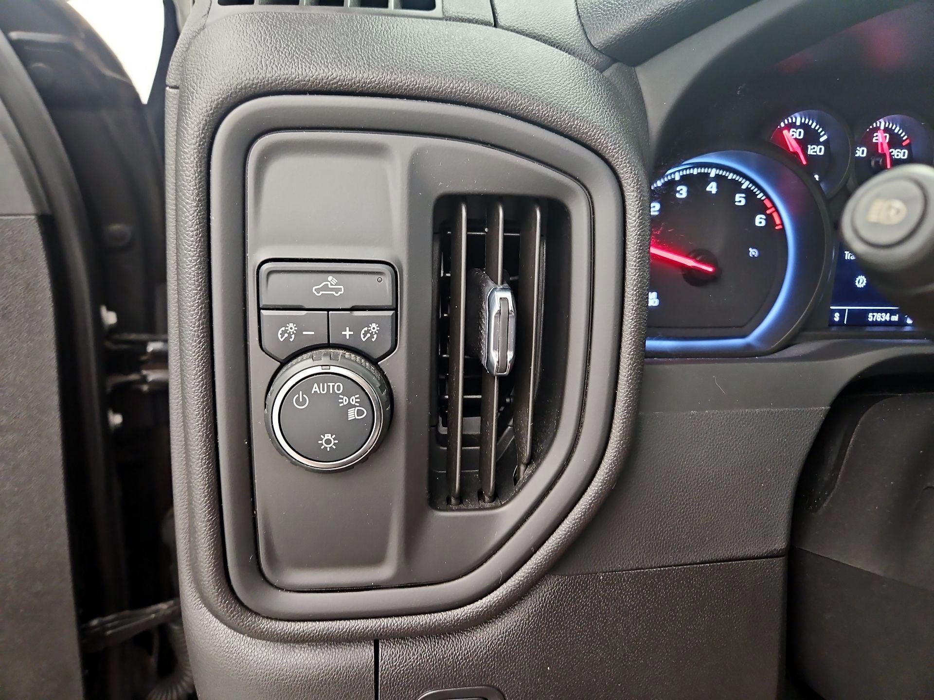 Thumbnail: 2022 Chevrolet Silverado 1500 - 13