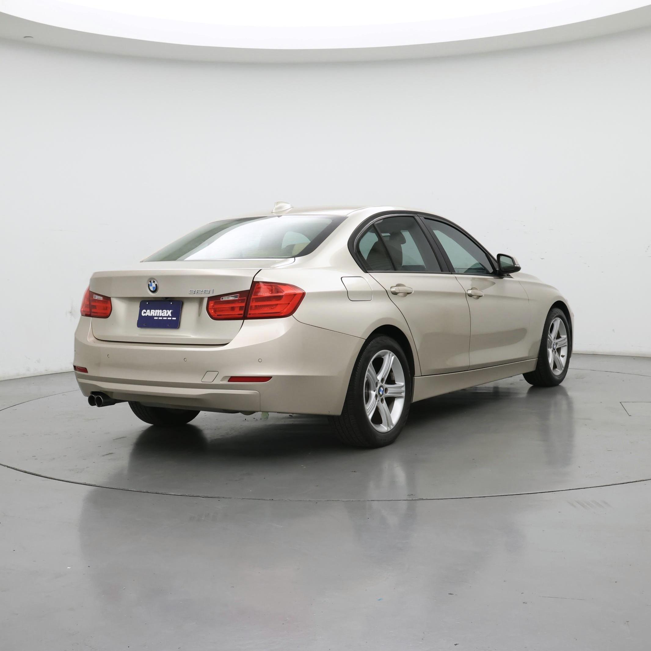 Thumbnail: 2015 BMW 3 Series - 8