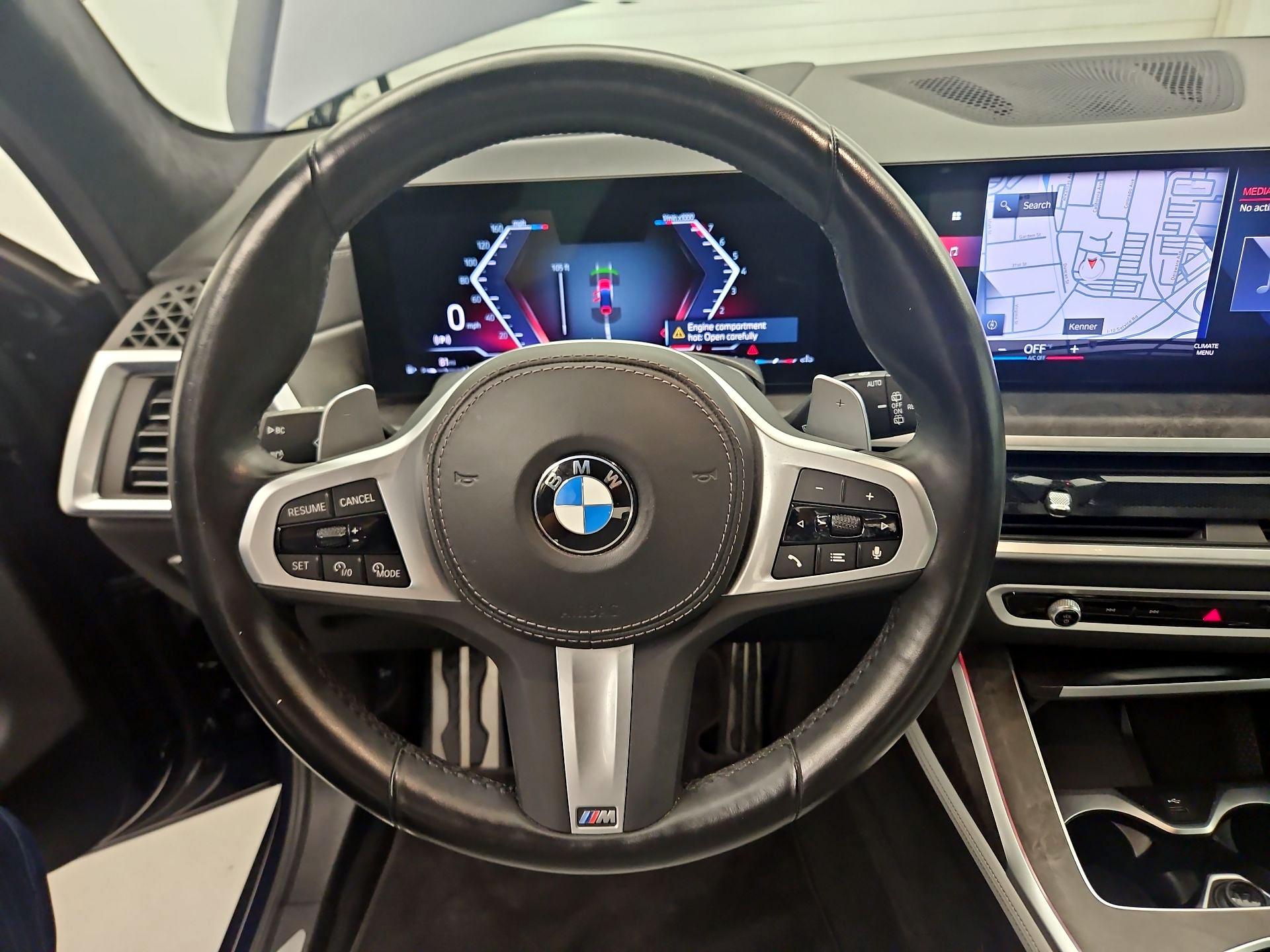 Thumbnail: 2023 BMW X7 - 10