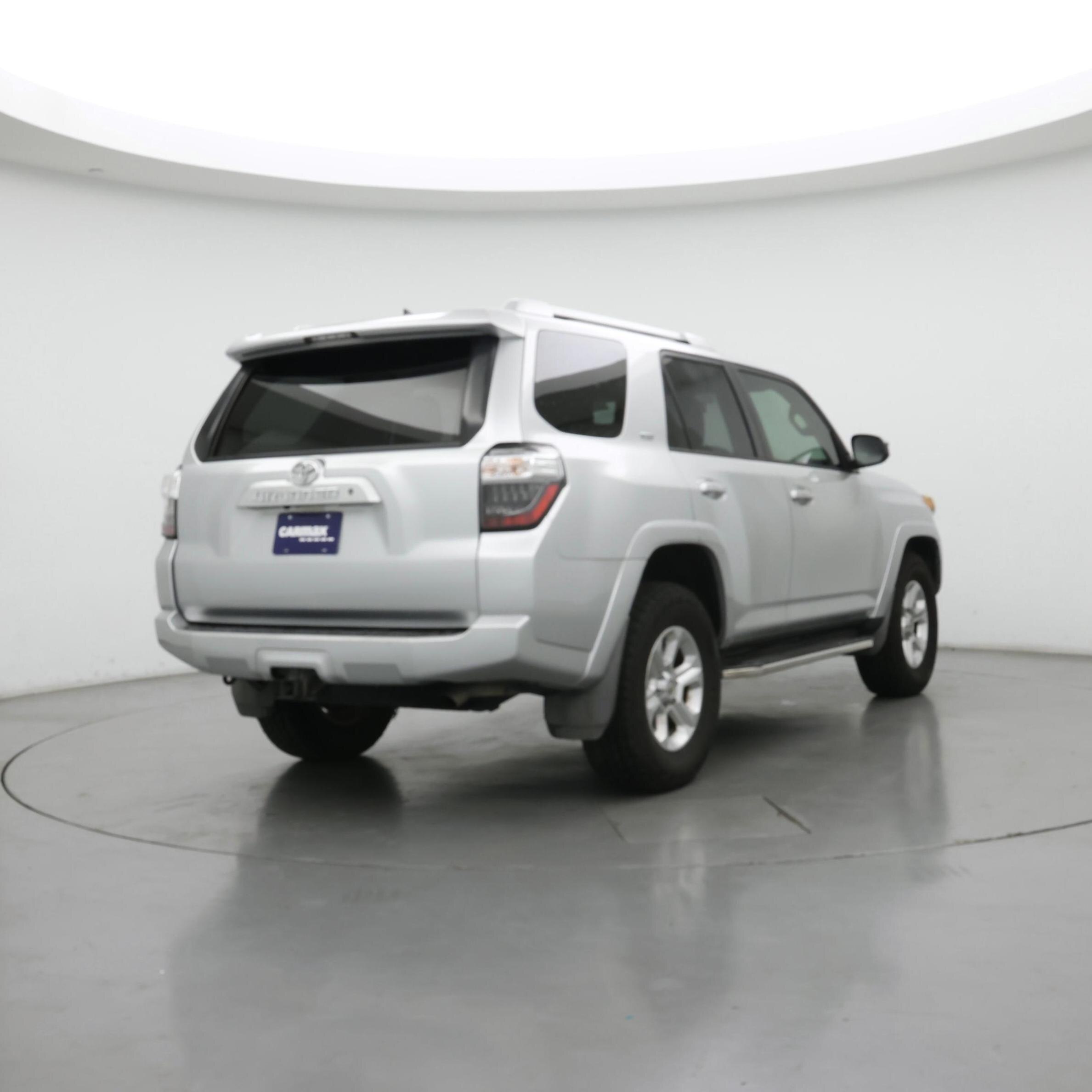 Thumbnail: 2015 Toyota 4Runner - 8