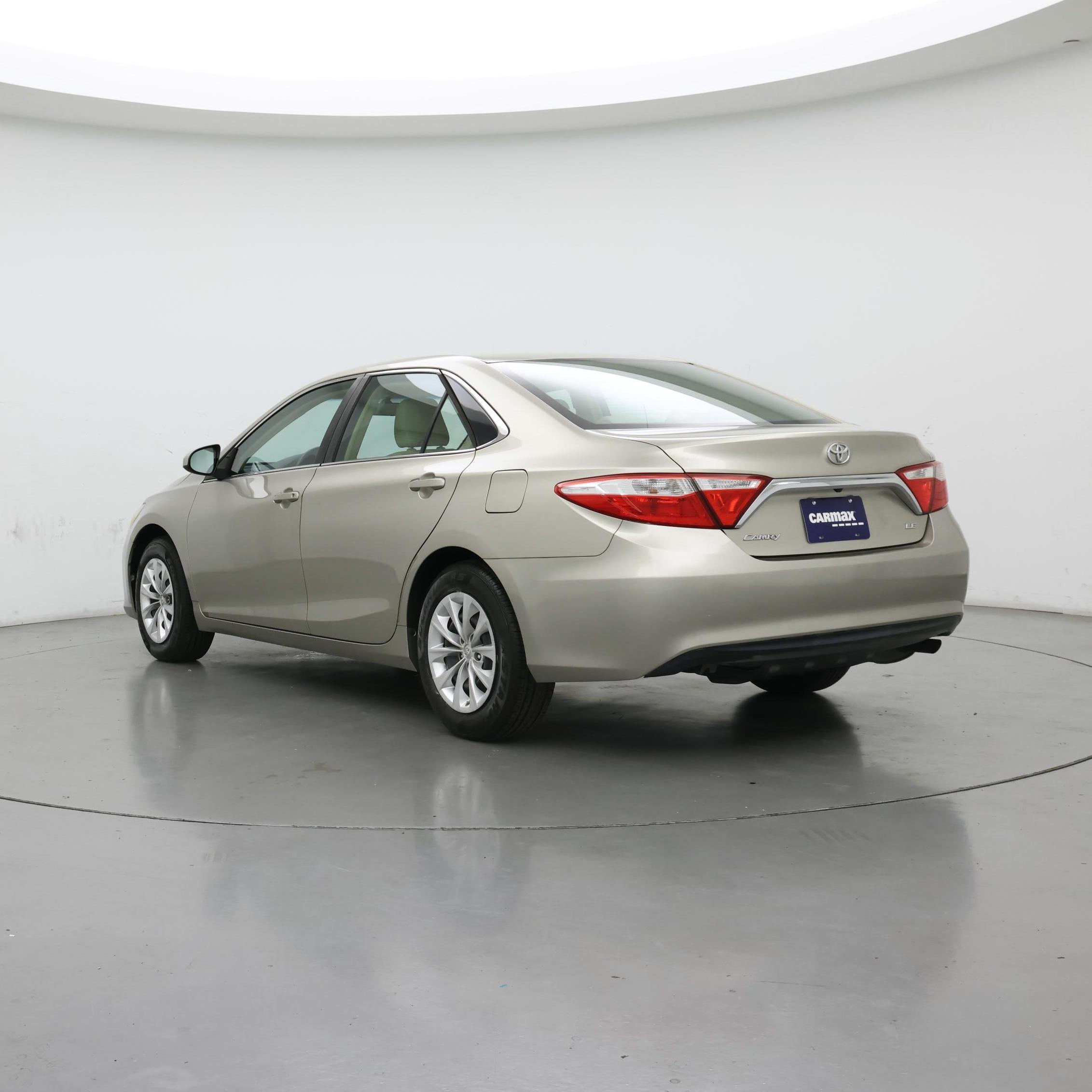 Thumbnail: 2016 Toyota Camry - 2