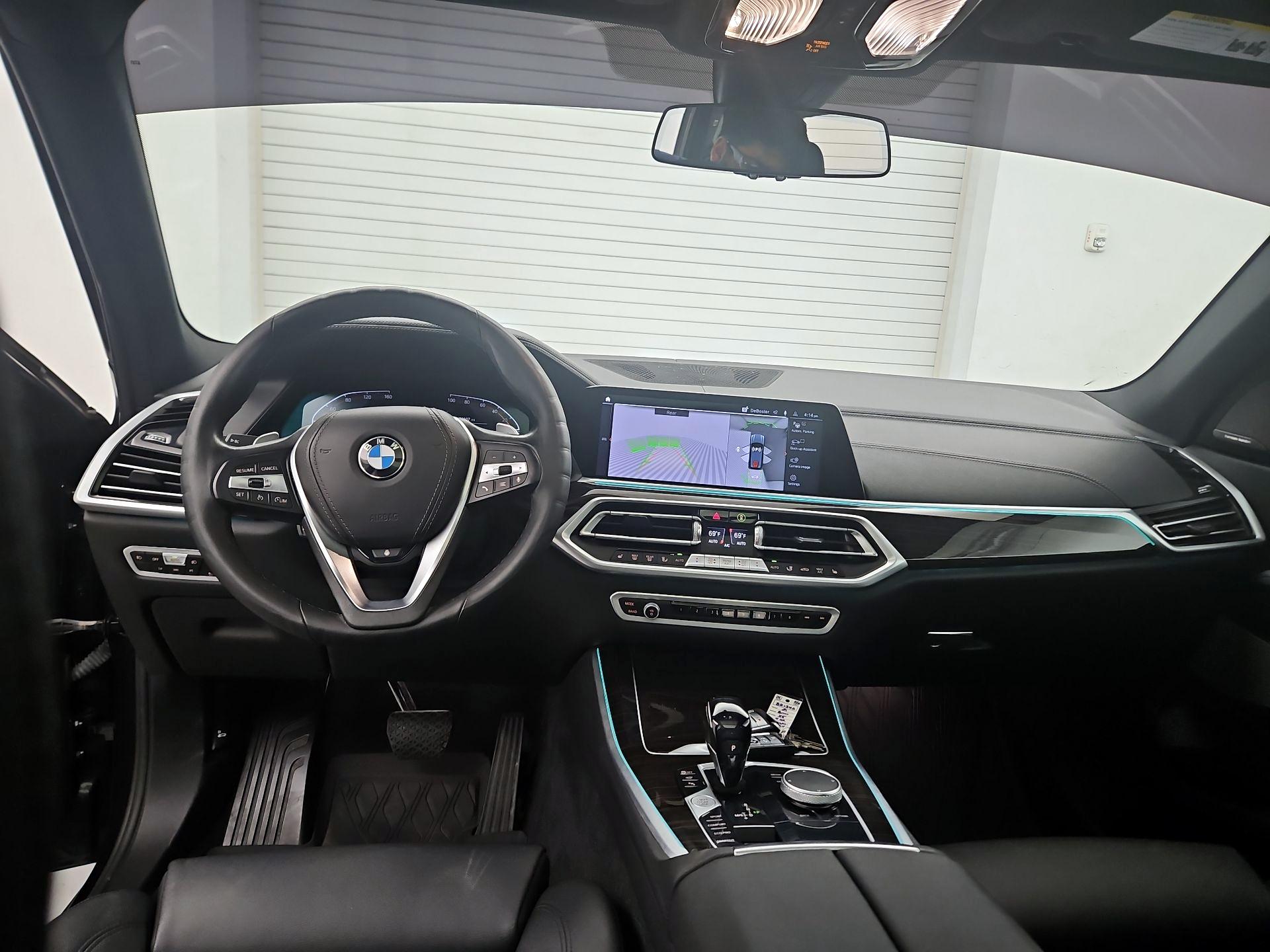 Thumbnail: 2021 BMW X5 - 9
