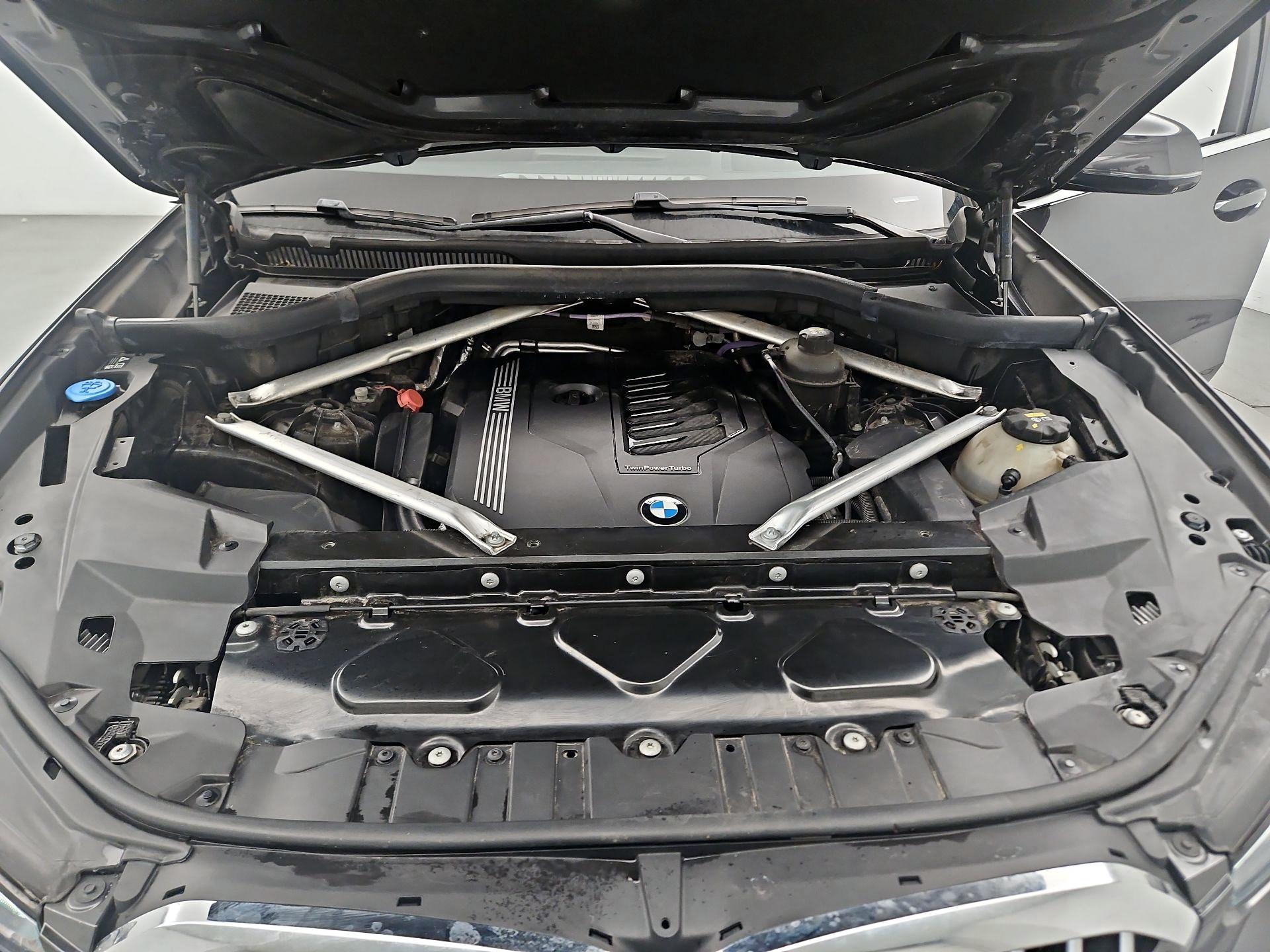 Thumbnail: 2021 BMW X5 - 20