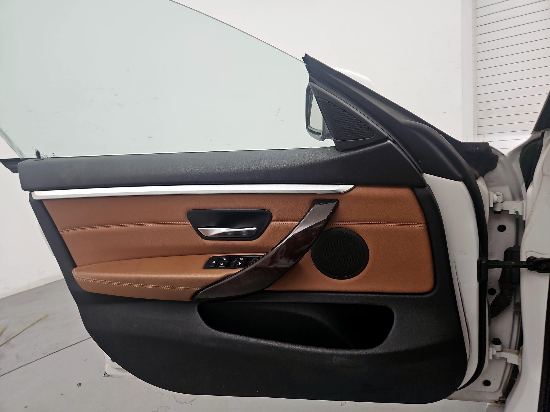 Thumbnail: 2015 BMW 4 Series - 12