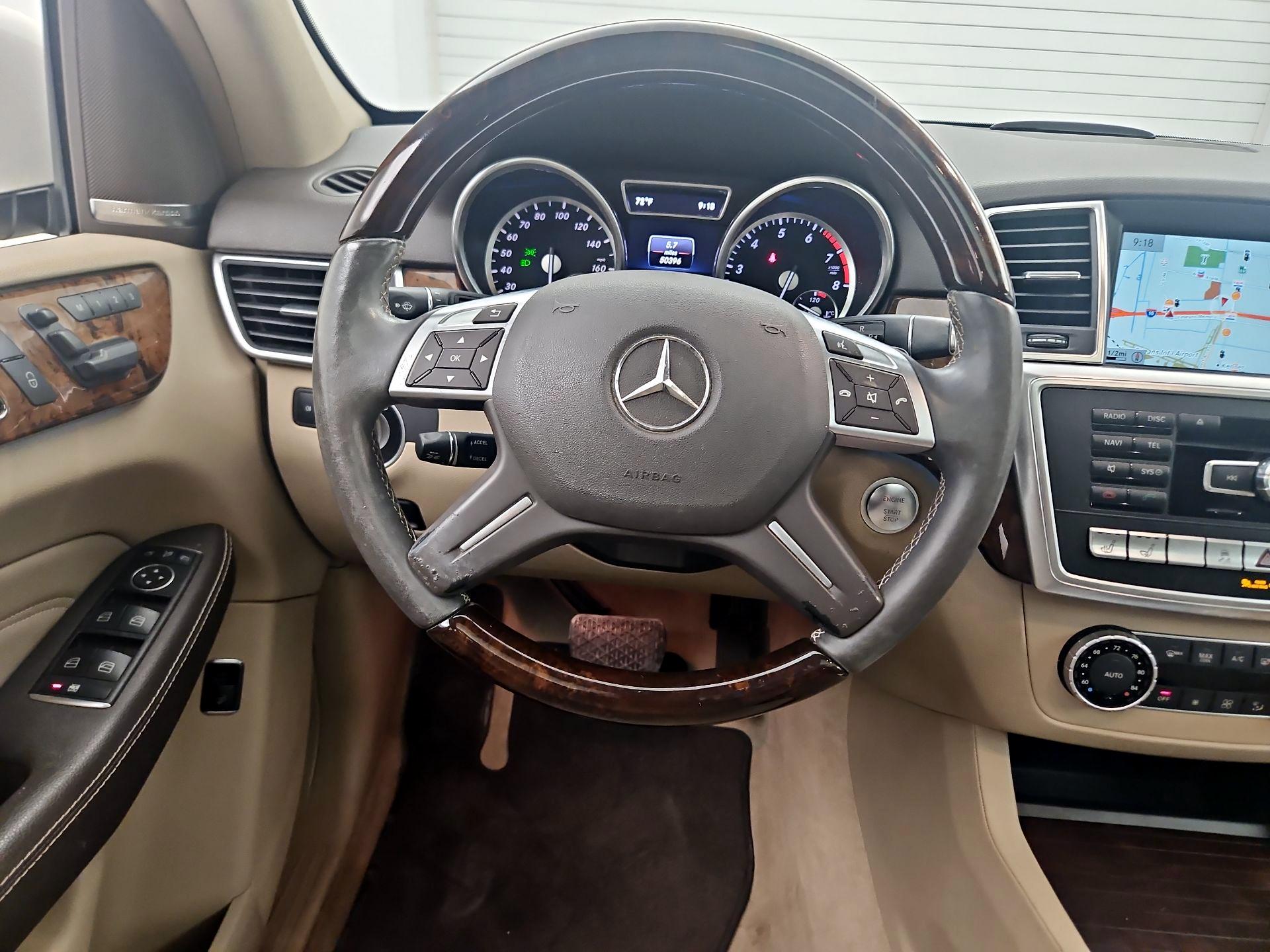 Thumbnail: 2015 Mercedes-Benz M-Class - 10