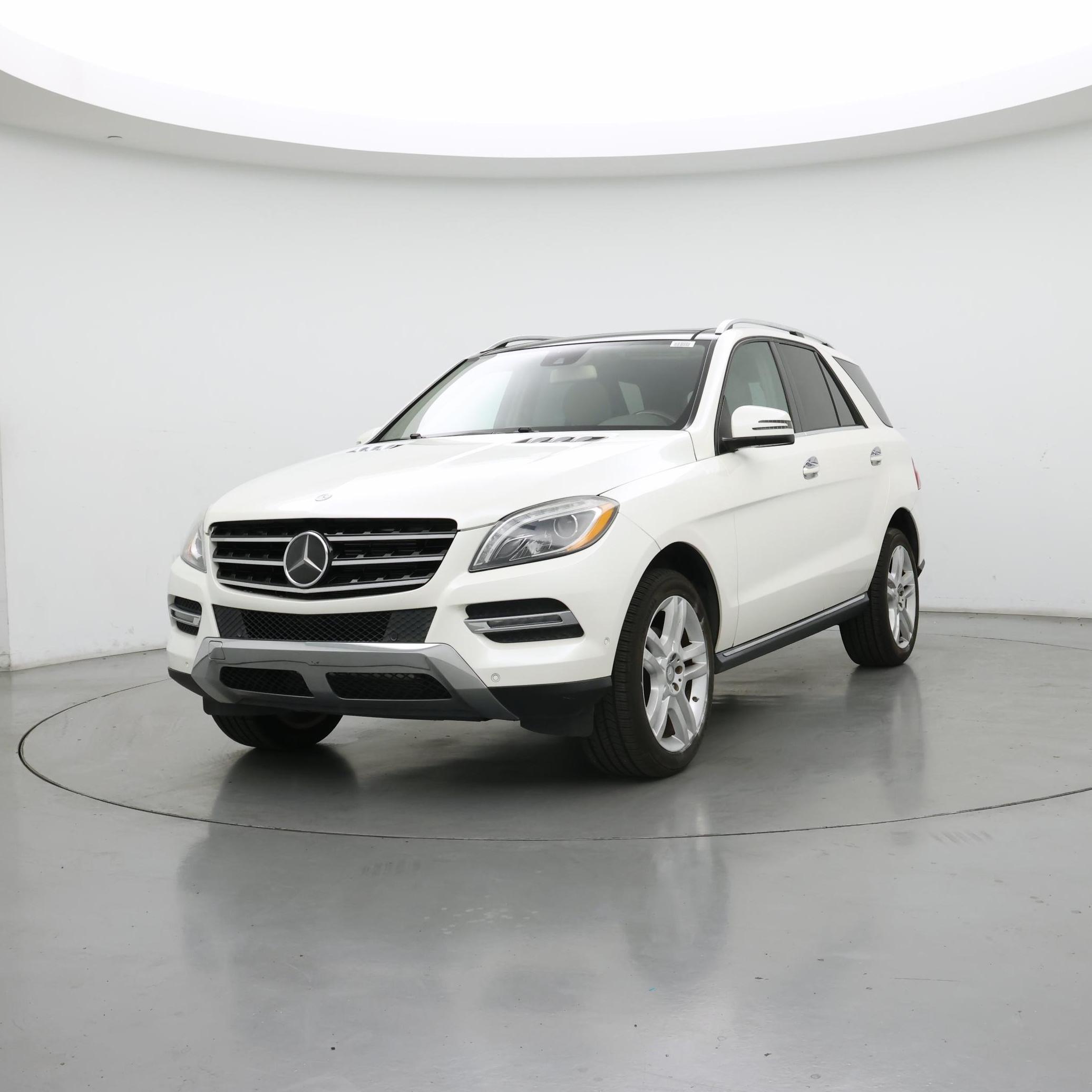 Thumbnail: 2015 Mercedes-Benz M-Class - 4