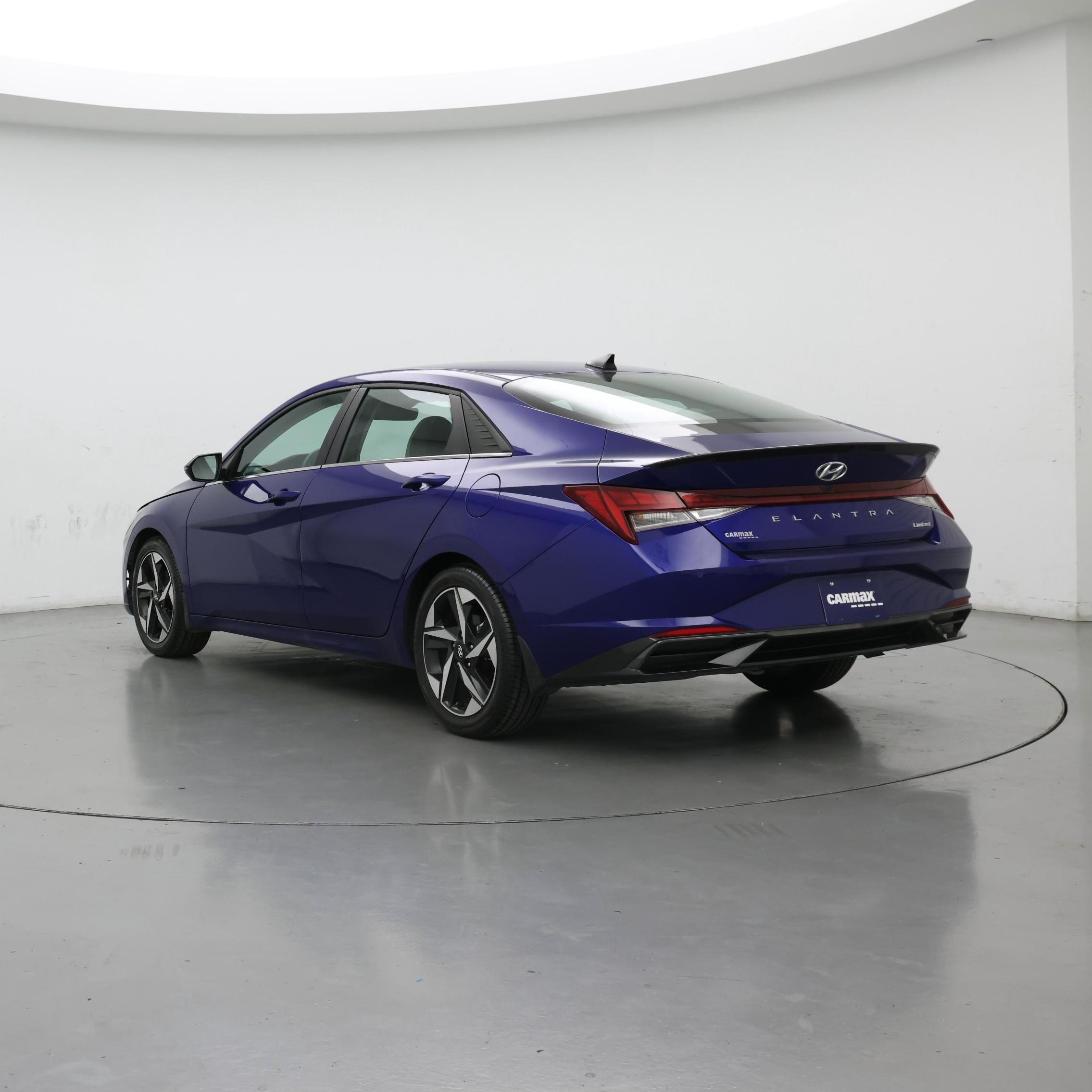 Thumbnail: 2022 Hyundai Elantra - 2