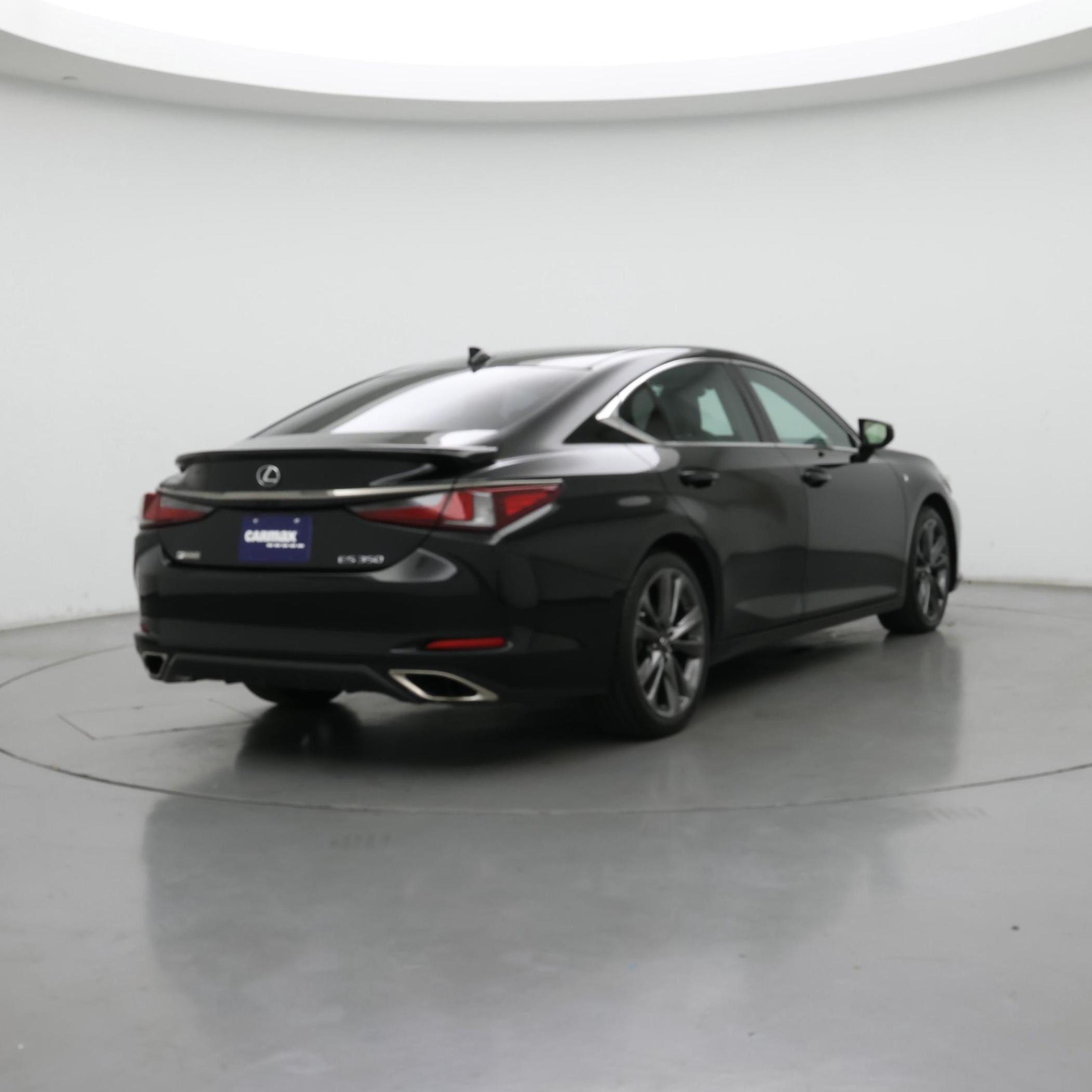 Thumbnail: 2021 Lexus ES - 8