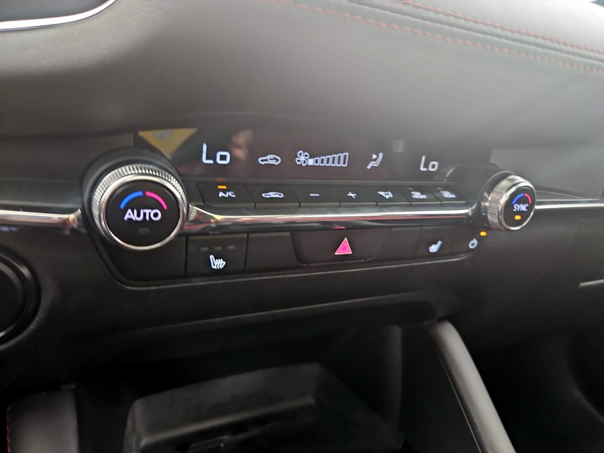 Thumbnail: 2024 Mazda Mazda3 - 15