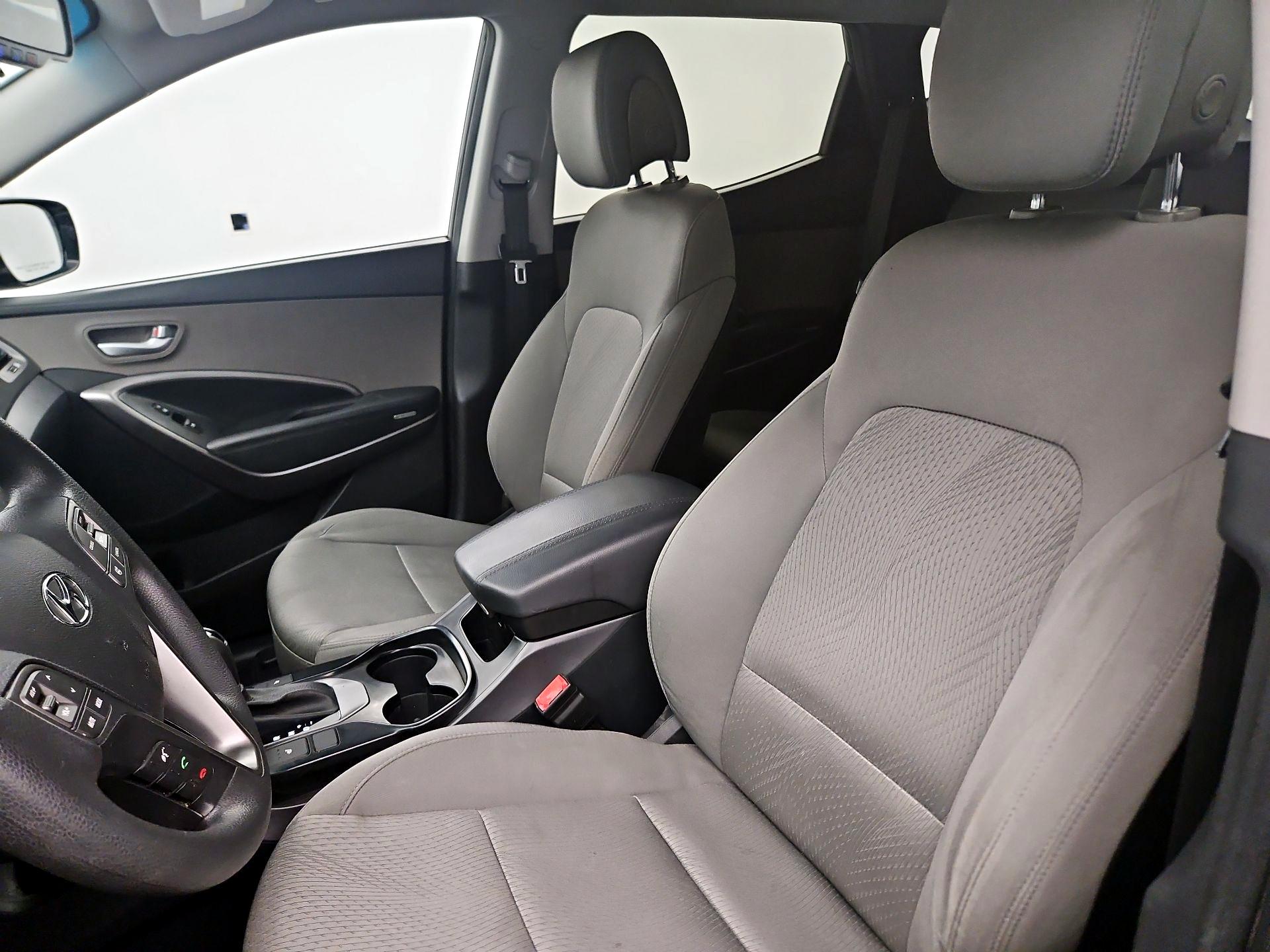 Thumbnail: 2015 Hyundai Santa Fe - 11