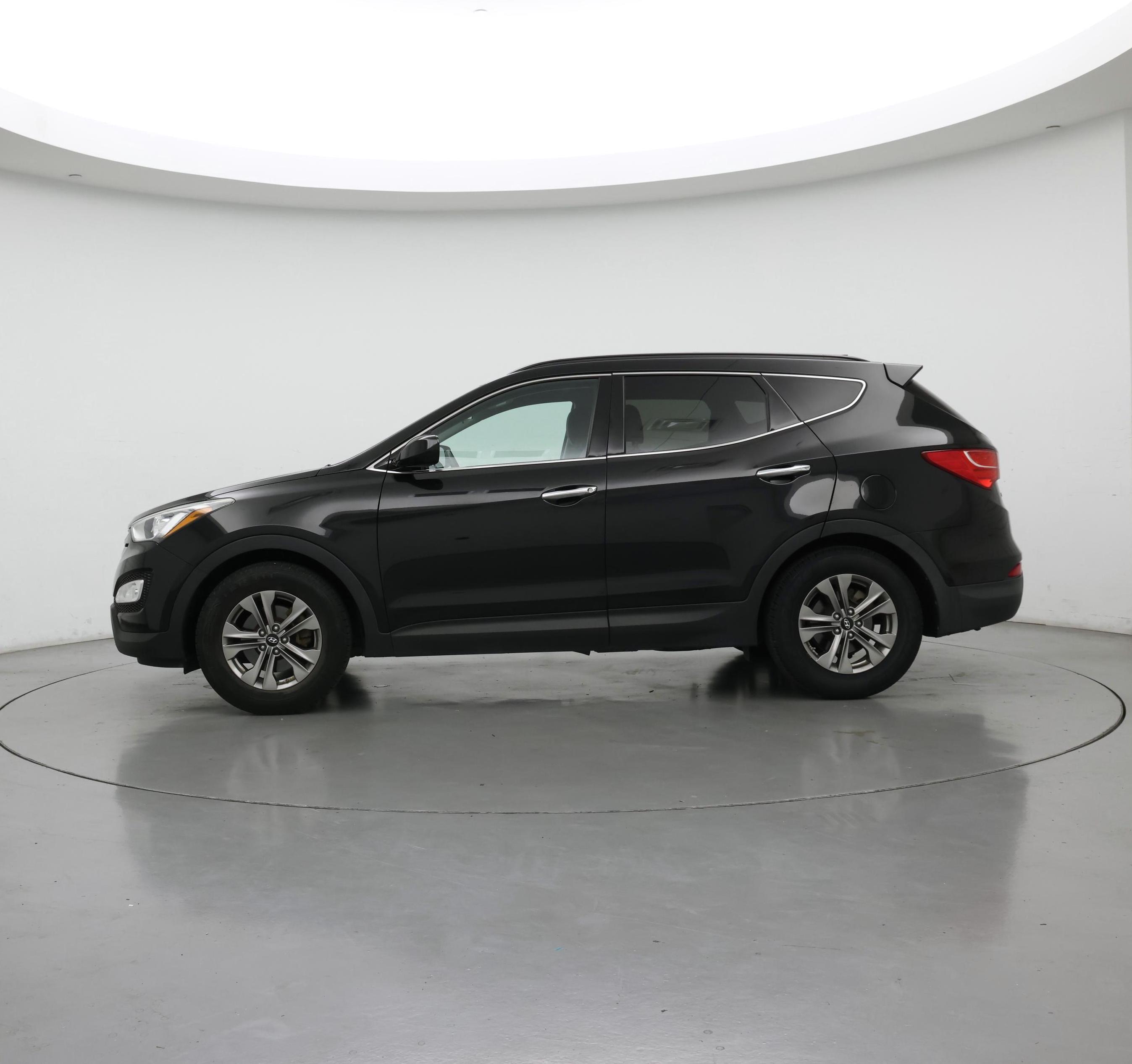 Thumbnail: 2015 Hyundai Santa Fe - 3