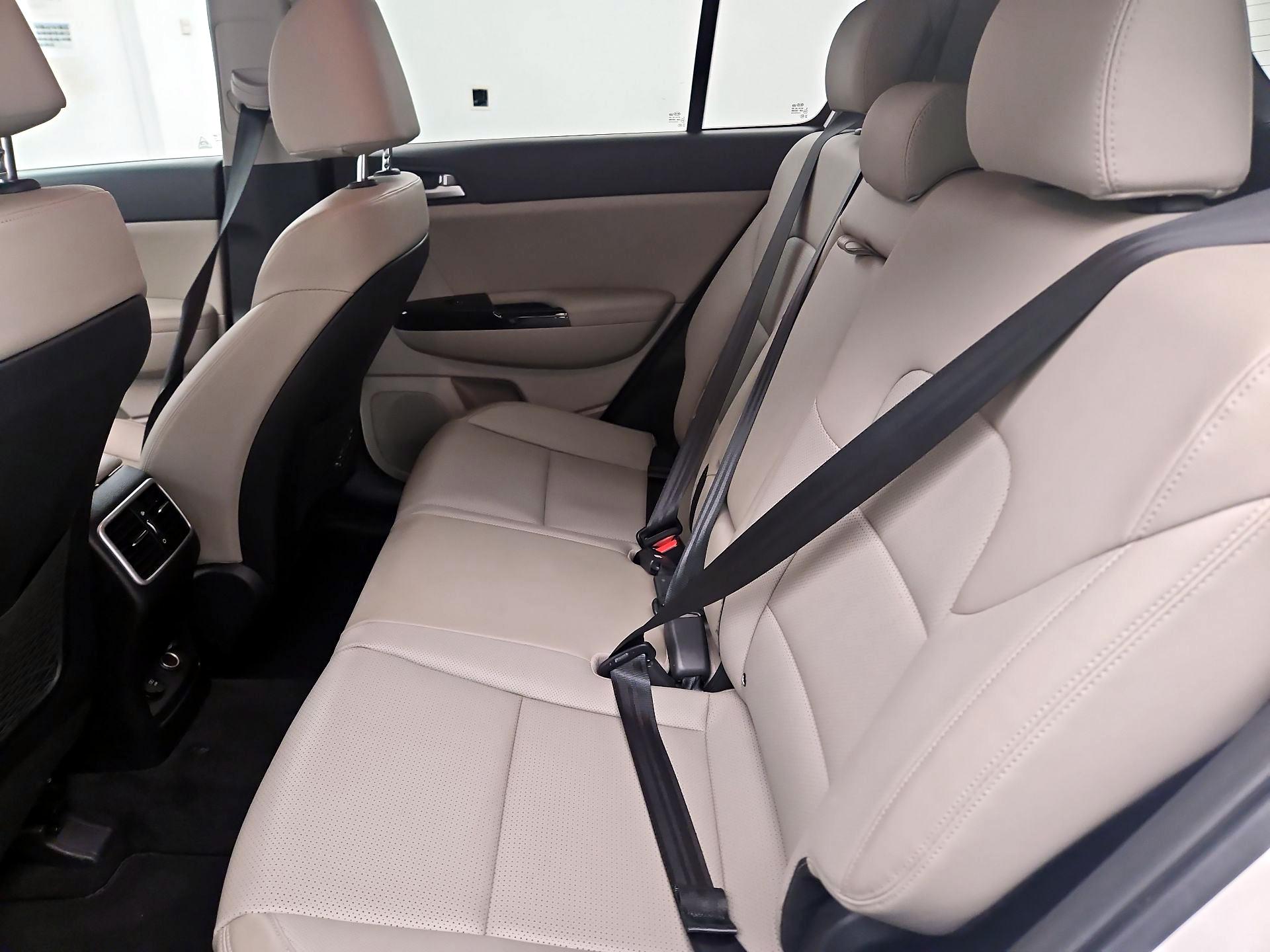 Thumbnail: 2021 Kia Sportage - 19