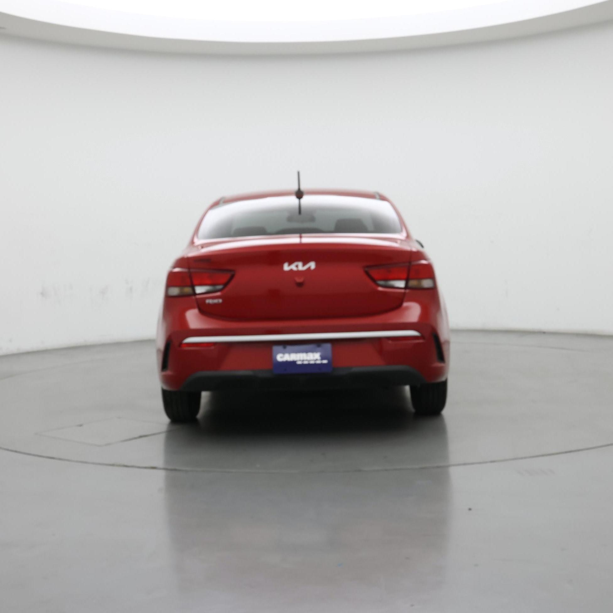 Thumbnail: 2022 Kia Rio - 6