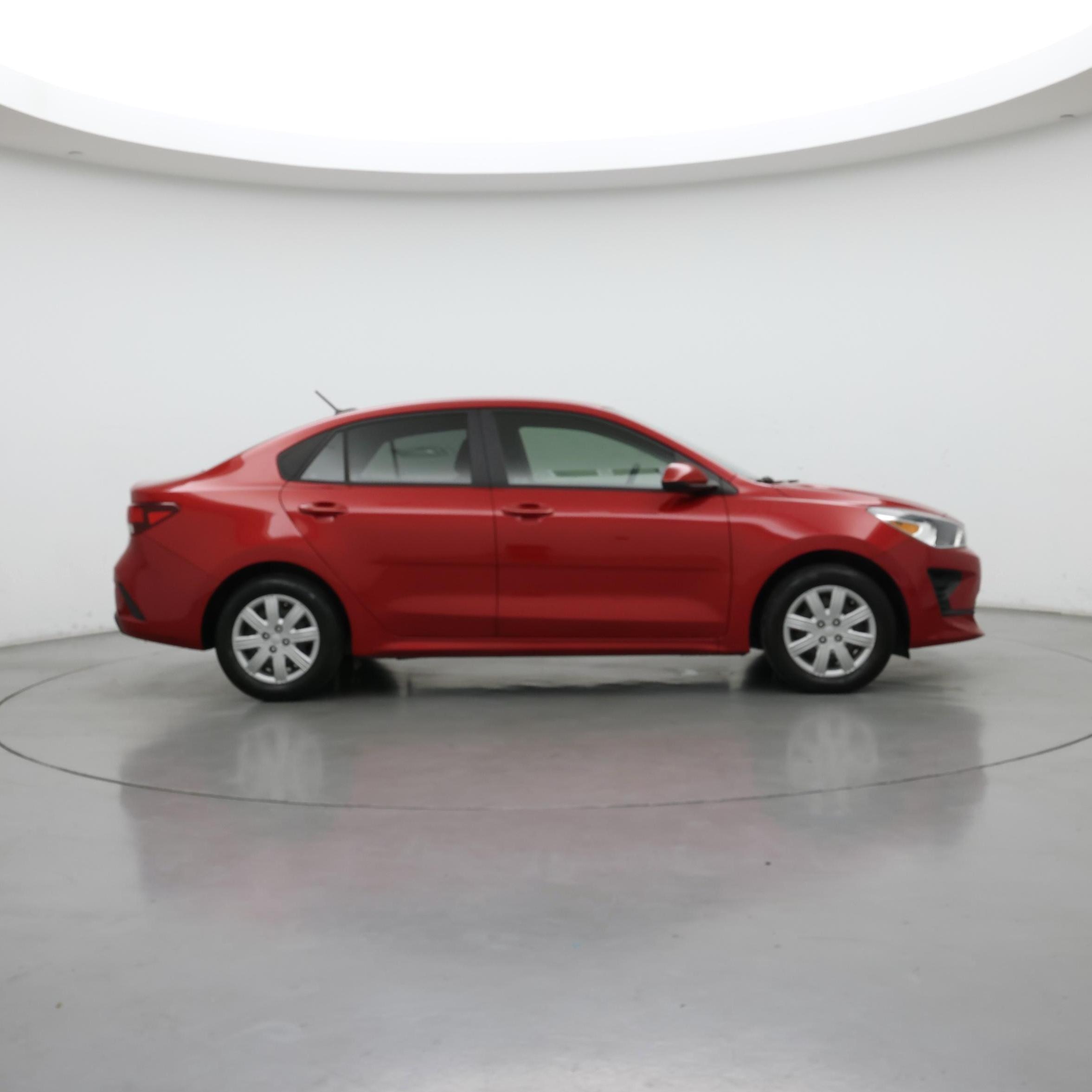 Thumbnail: 2022 Kia Rio - 7