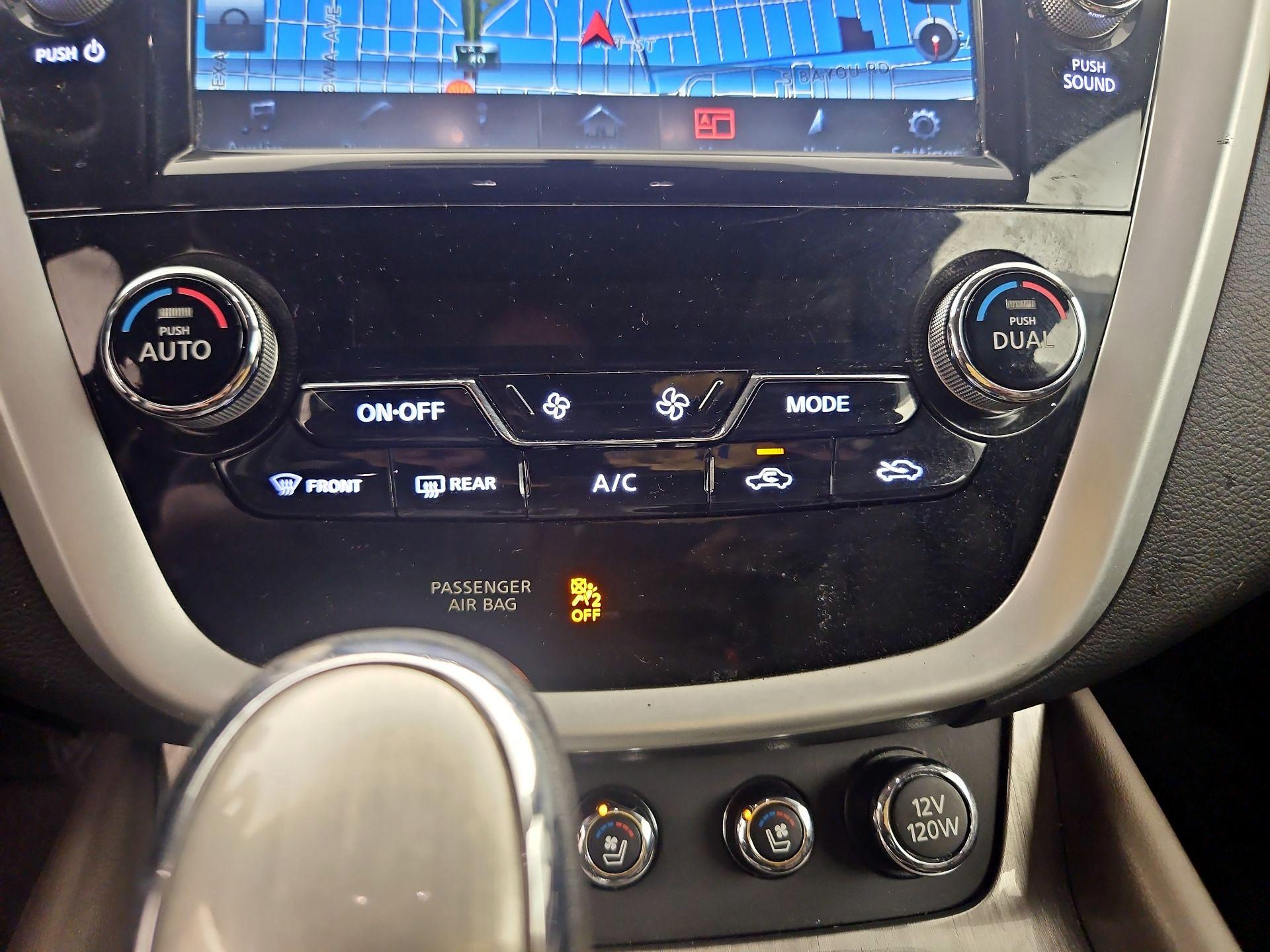 Thumbnail: 2017 Nissan Murano - 17