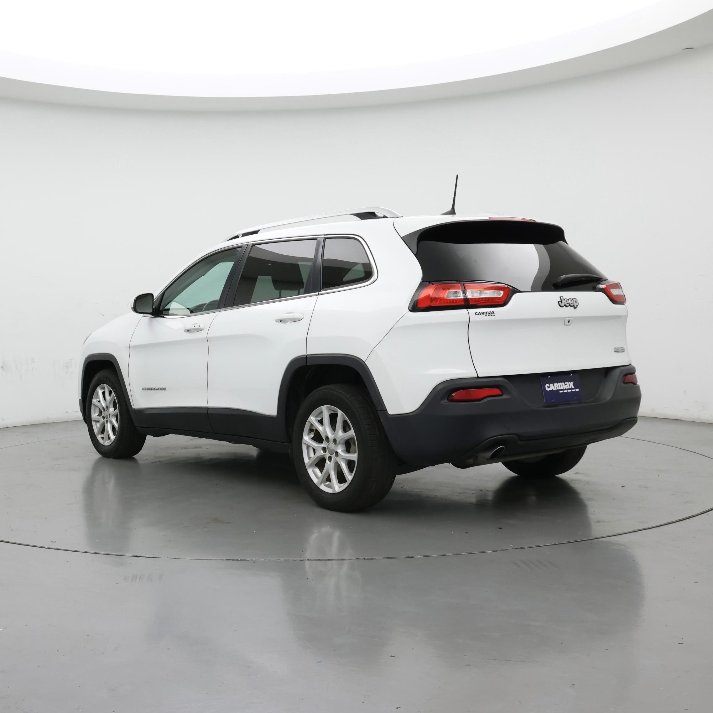 Thumbnail: 2018 Jeep Cherokee - 2