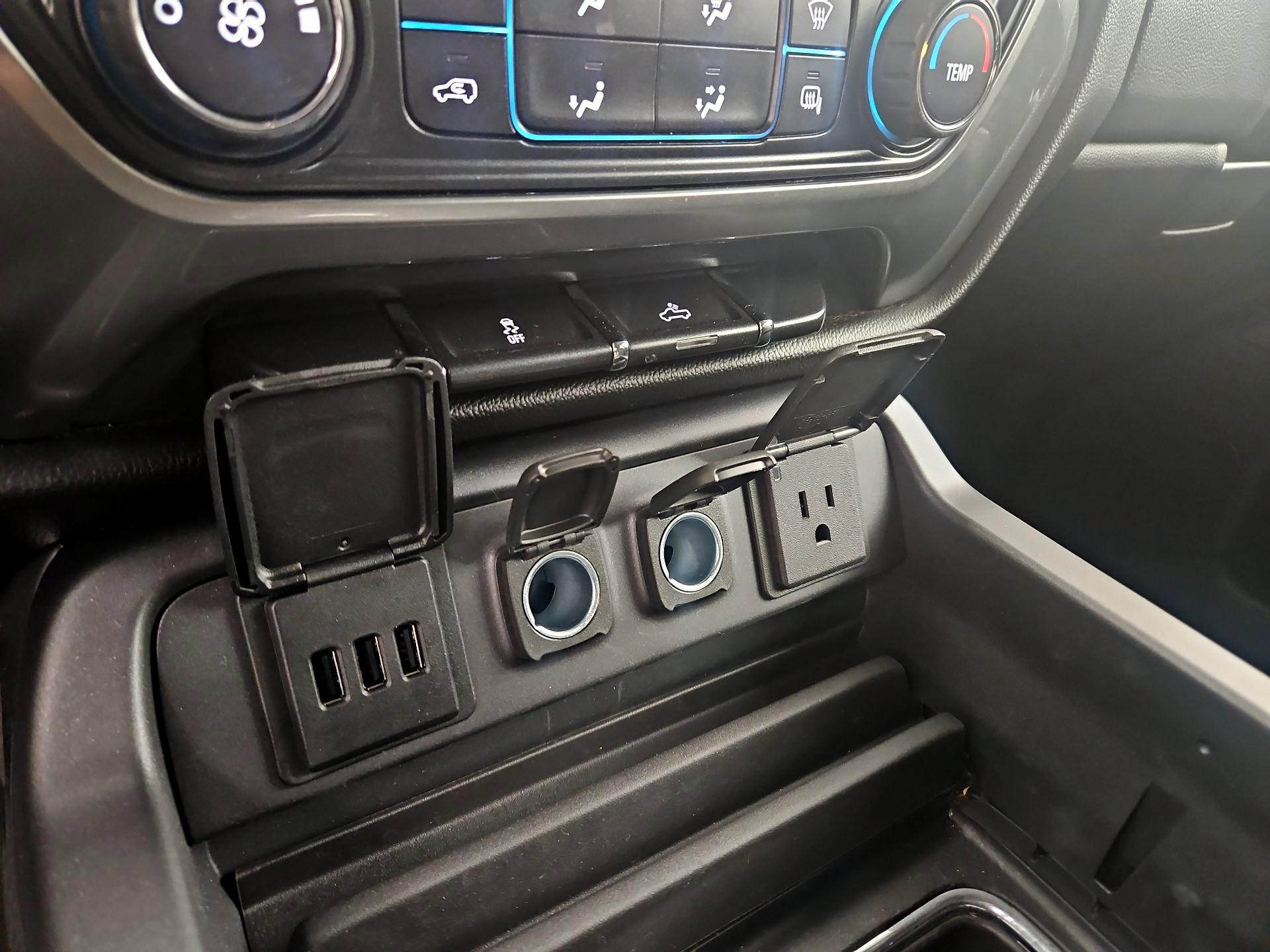 Thumbnail: 2015 Chevrolet Silverado 1500 - 18