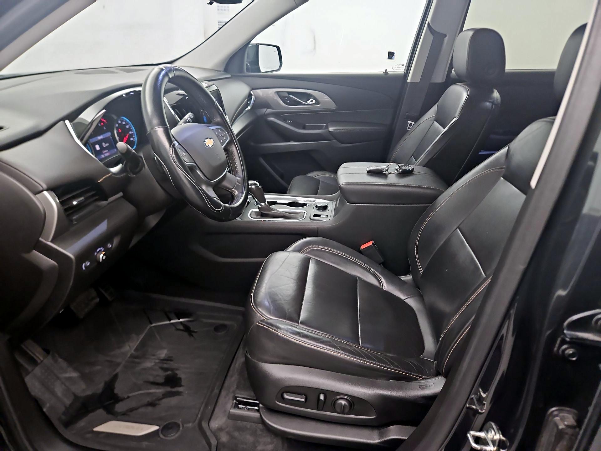 Thumbnail: 2020 Chevrolet Traverse - 11