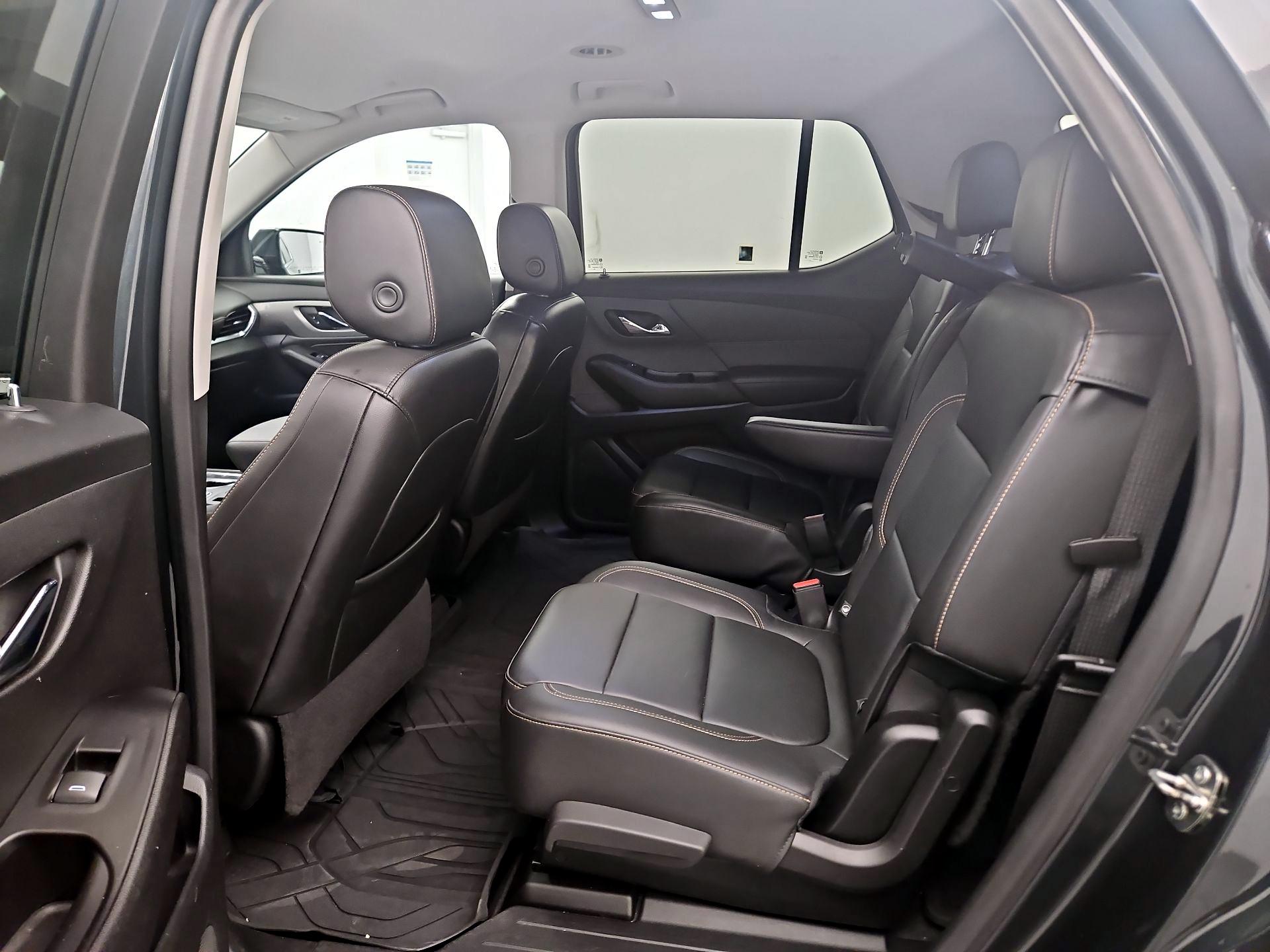 Thumbnail: 2020 Chevrolet Traverse - 19