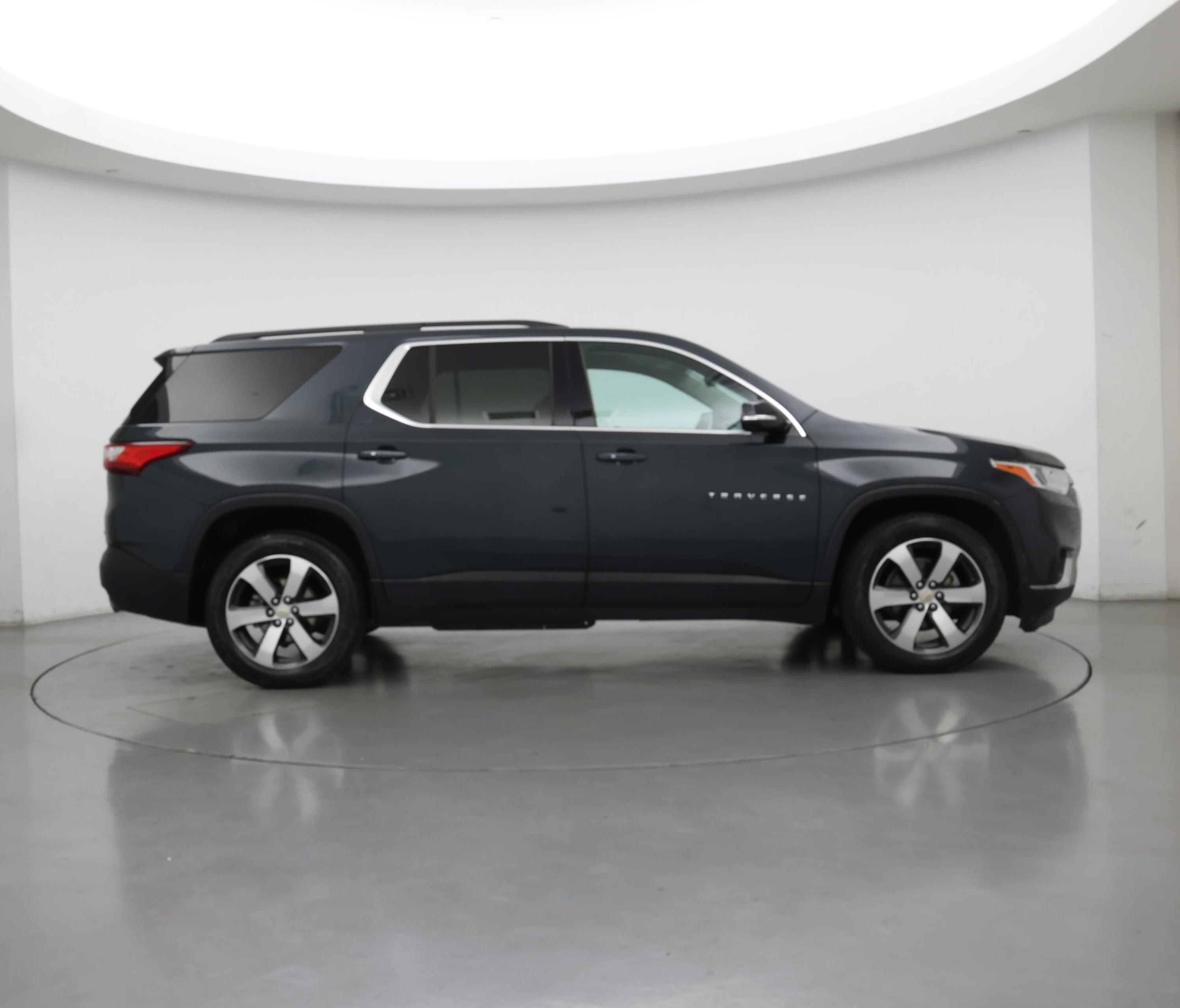 Thumbnail: 2020 Chevrolet Traverse - 7