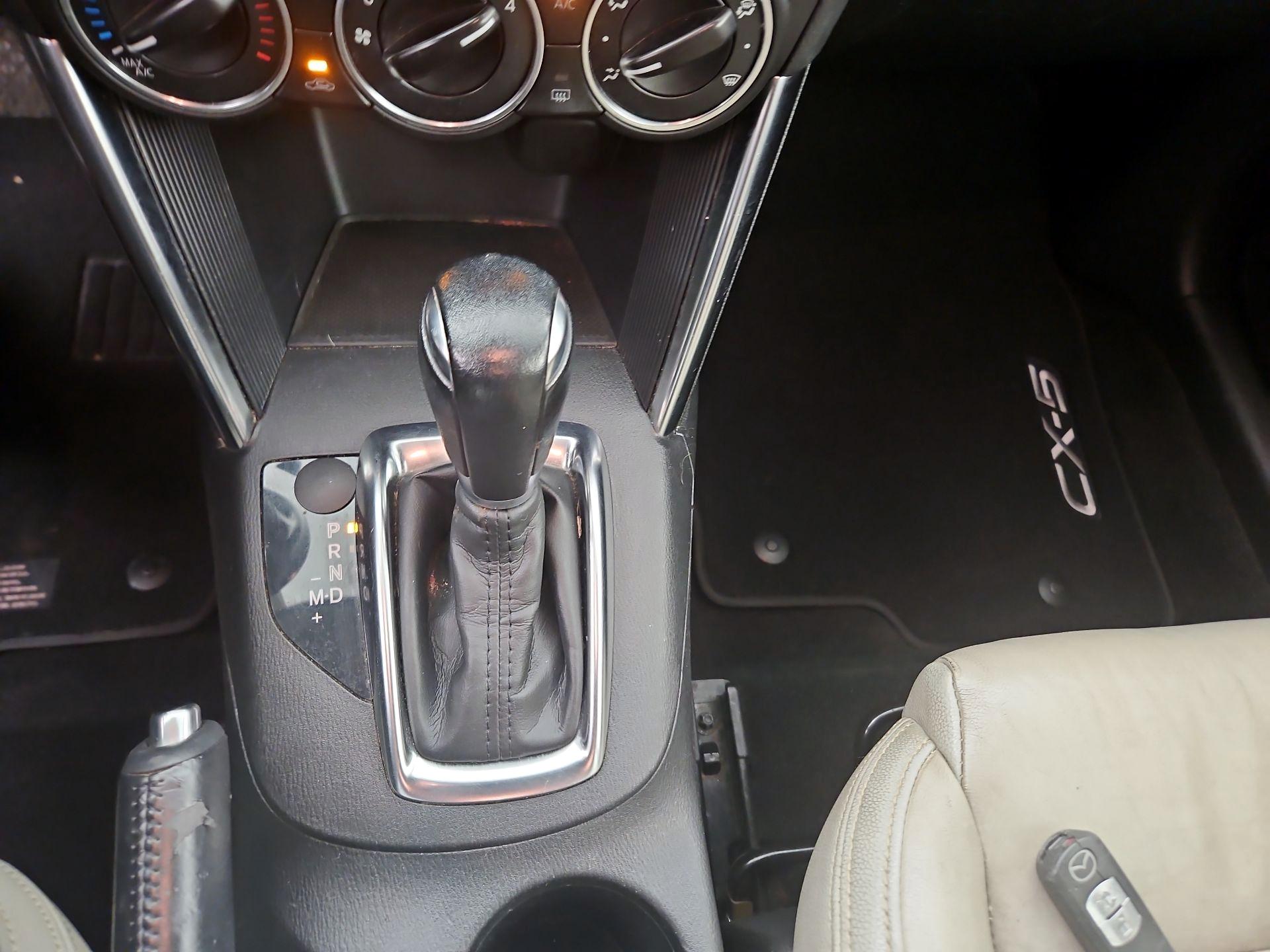 Thumbnail: 2015 Mazda CX-5 - 15