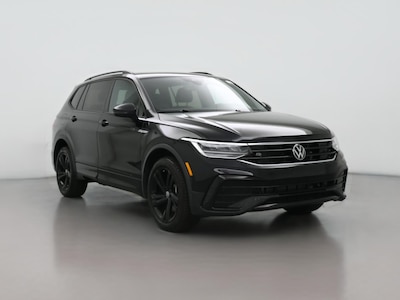 Black 2024 Volkswagen Tiguan SE R-Line Black