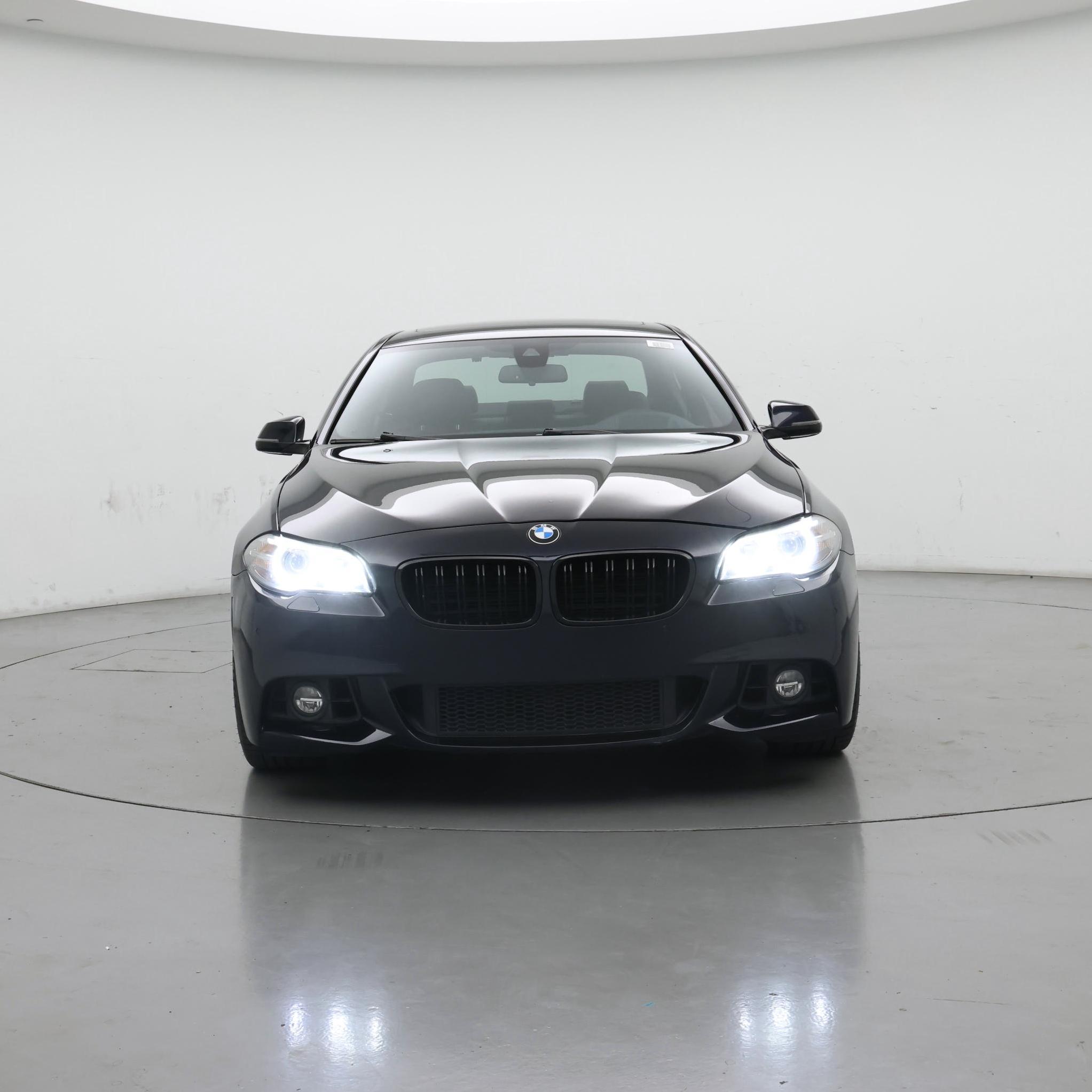 Thumbnail: 2016 BMW 5 Series - 5
